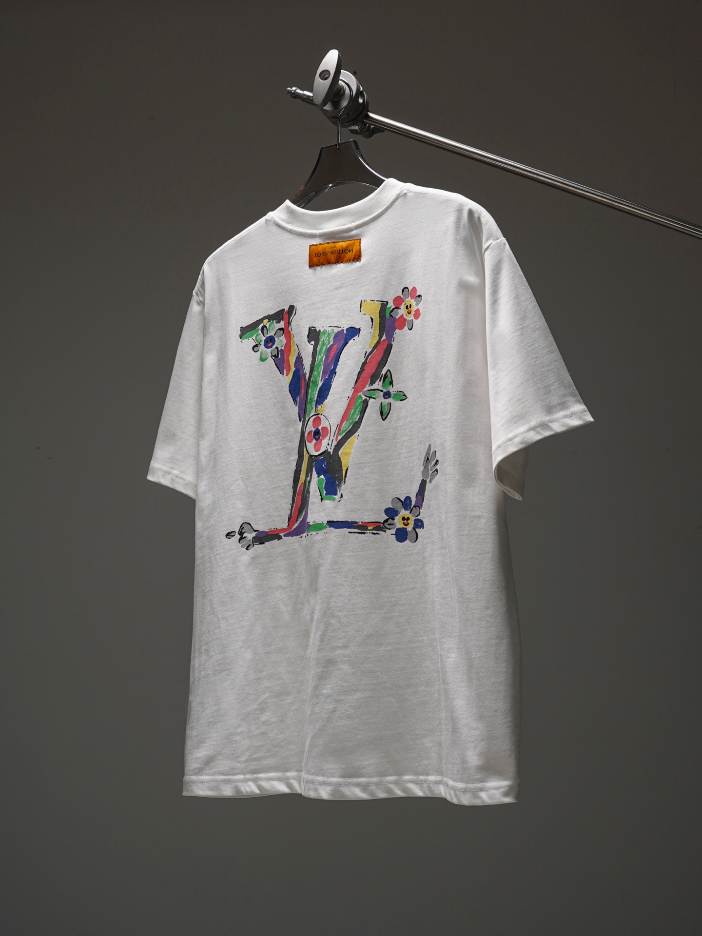 LV 高仿男款花卉刺繡短袖T恤 白色簡約百搭款| 14 LV 高仿男款花卉刺繡短袖T恤 白色簡約百搭款