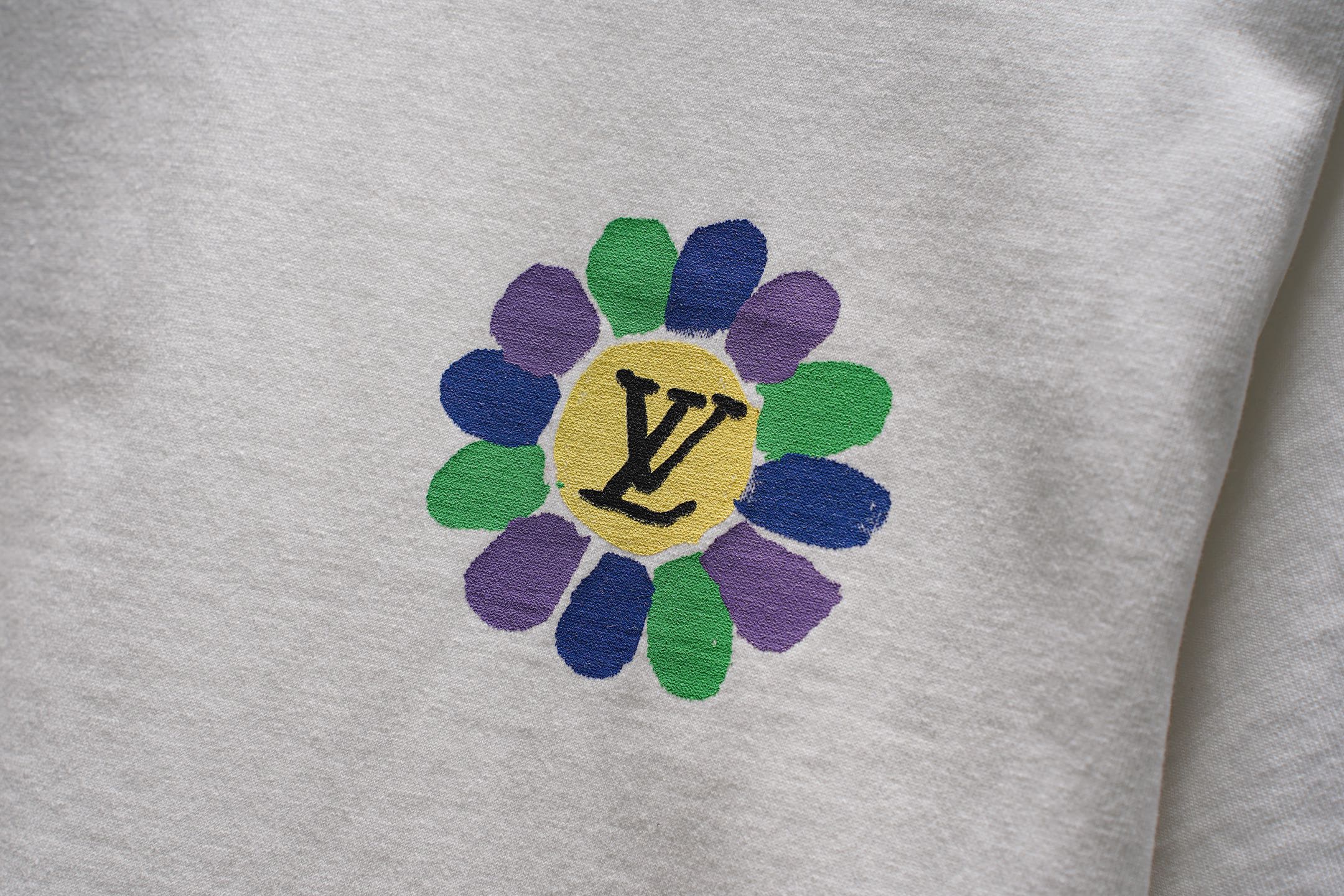LV 高仿男款花卉刺繡短袖T恤 白色簡約百搭款| 8 LV 高仿男款花卉刺繡短袖T恤 白色簡約百搭款