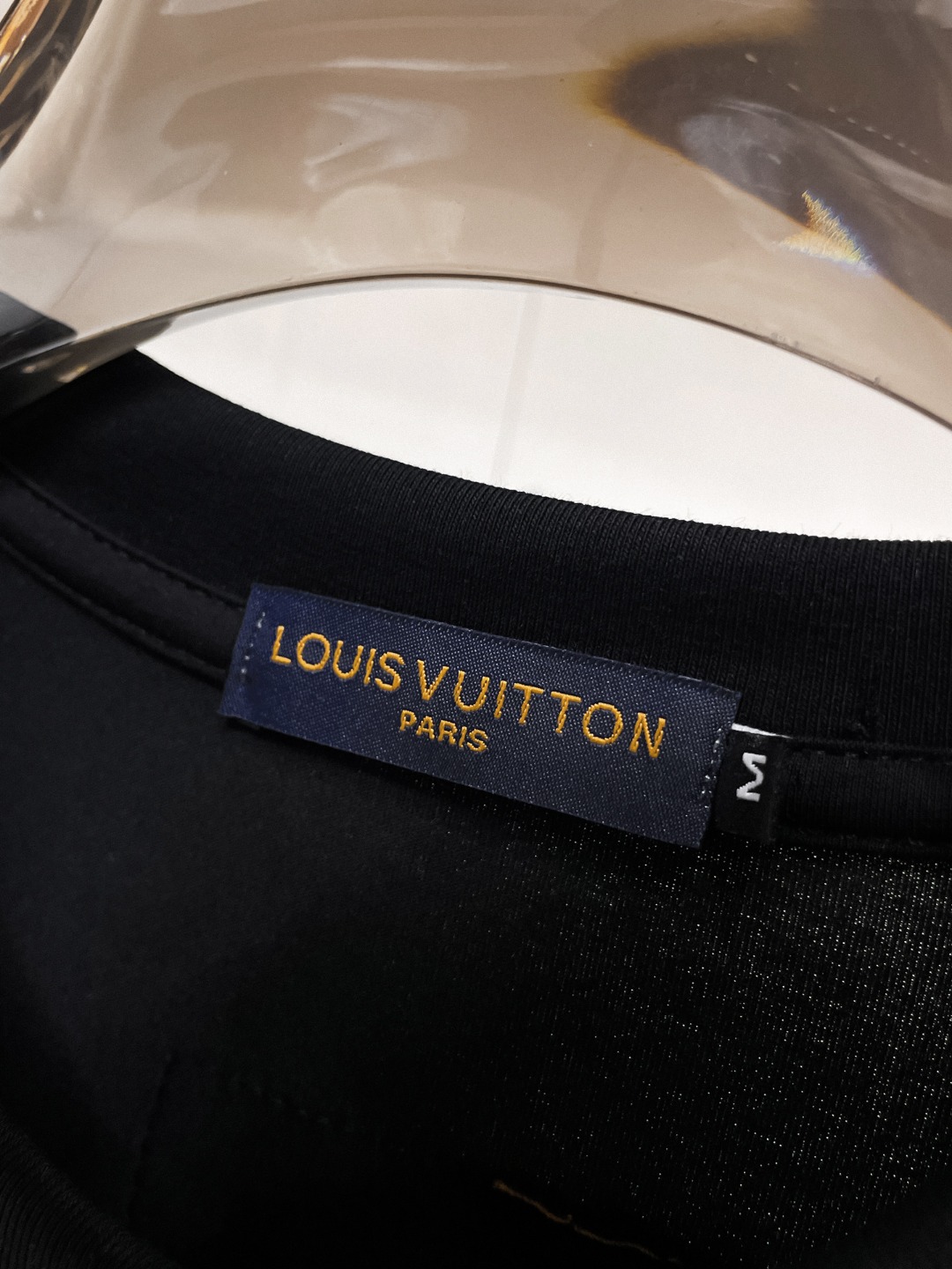 LV A貨簡約刺繡Logo短袖T恤百搭潮流款| 9 LV A貨簡約刺繡Logo短袖T恤百搭潮流款