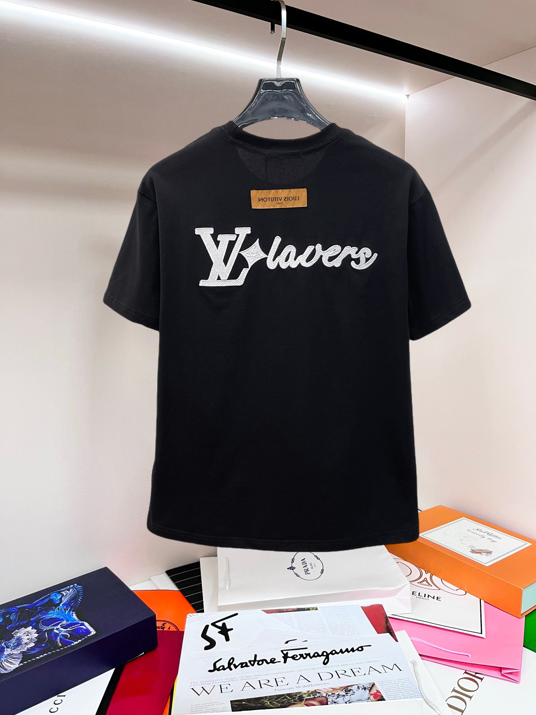 LV高仿立體字母刺繡短袖T恤黑色男士潮流上衣| 14 LV高仿立體字母刺繡短袖T恤黑色男士潮流上衣