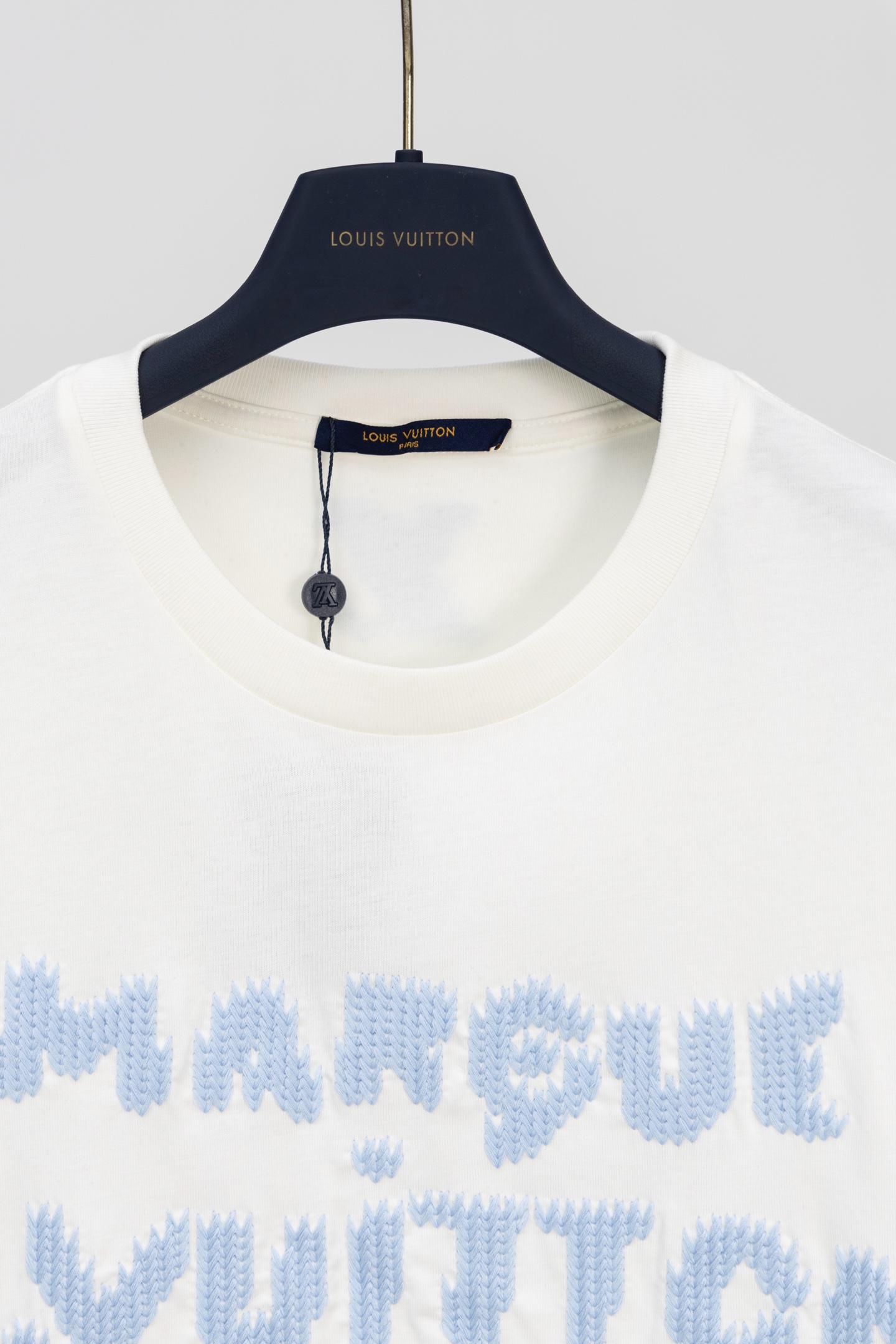 LV A貨男款Marque Logo短袖T恤 清新藍字款| 12 LV A貨男款Marque Logo短袖T恤 清新藍字款