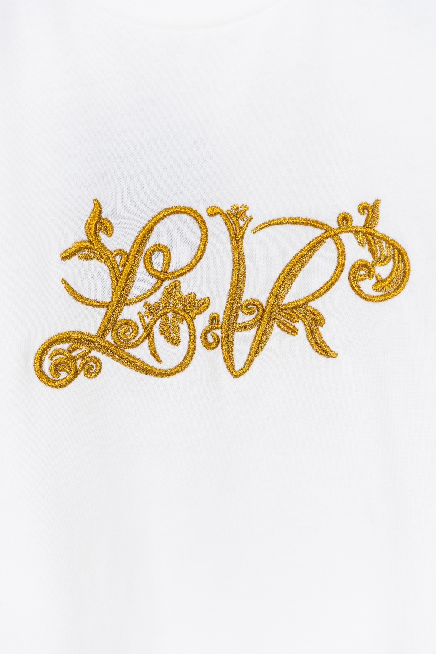 LV 一比一男款金線刺繡Logo短袖T恤 精品休閒款| 9 LV 一比一男款金線刺繡Logo短袖T恤 精品休閒款