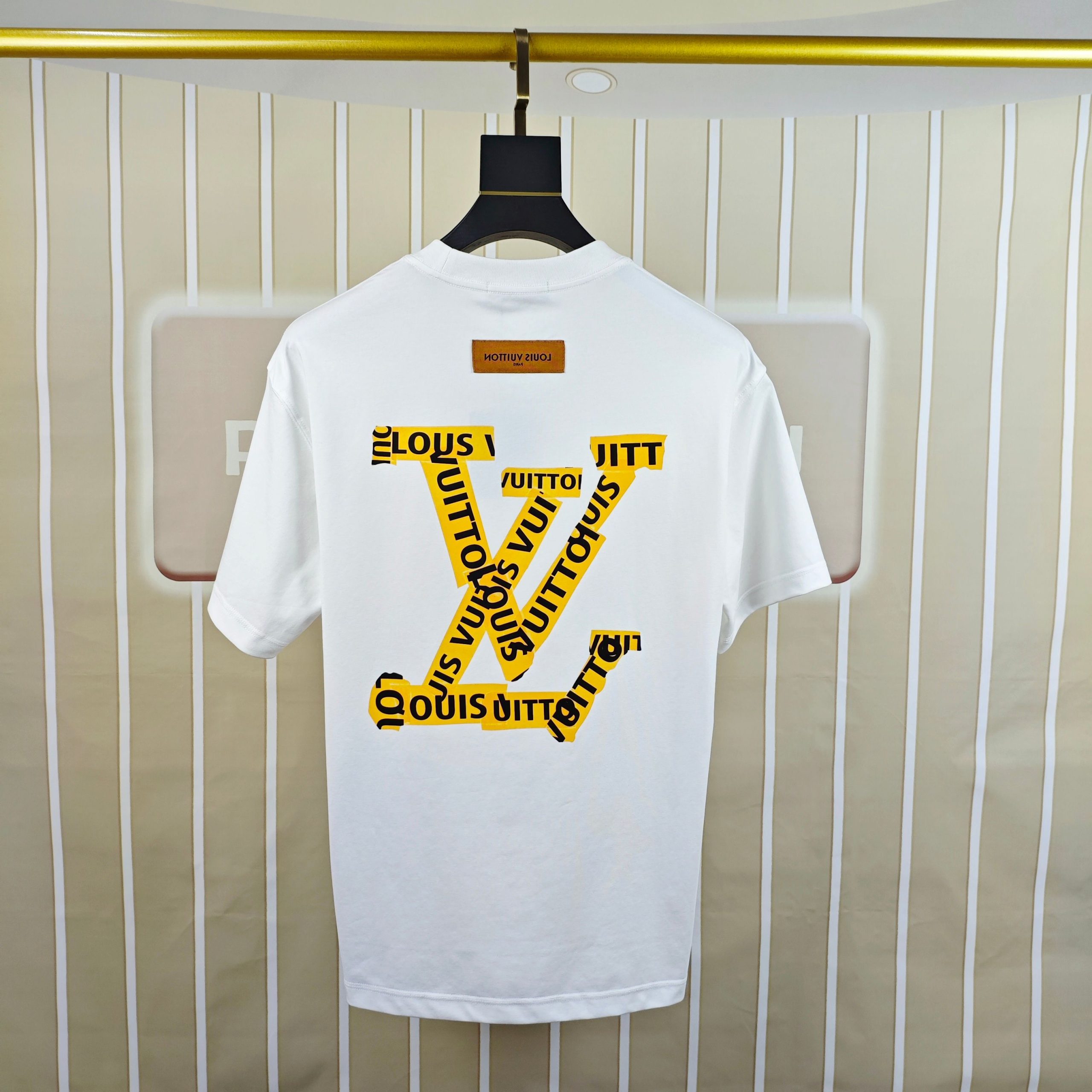 LV A貨男款Louis Vuitton Paris字母短袖T恤 潮流街頭款| 14 LV A貨男款Louis Vuitton Paris字母短袖T恤 潮流街頭款
