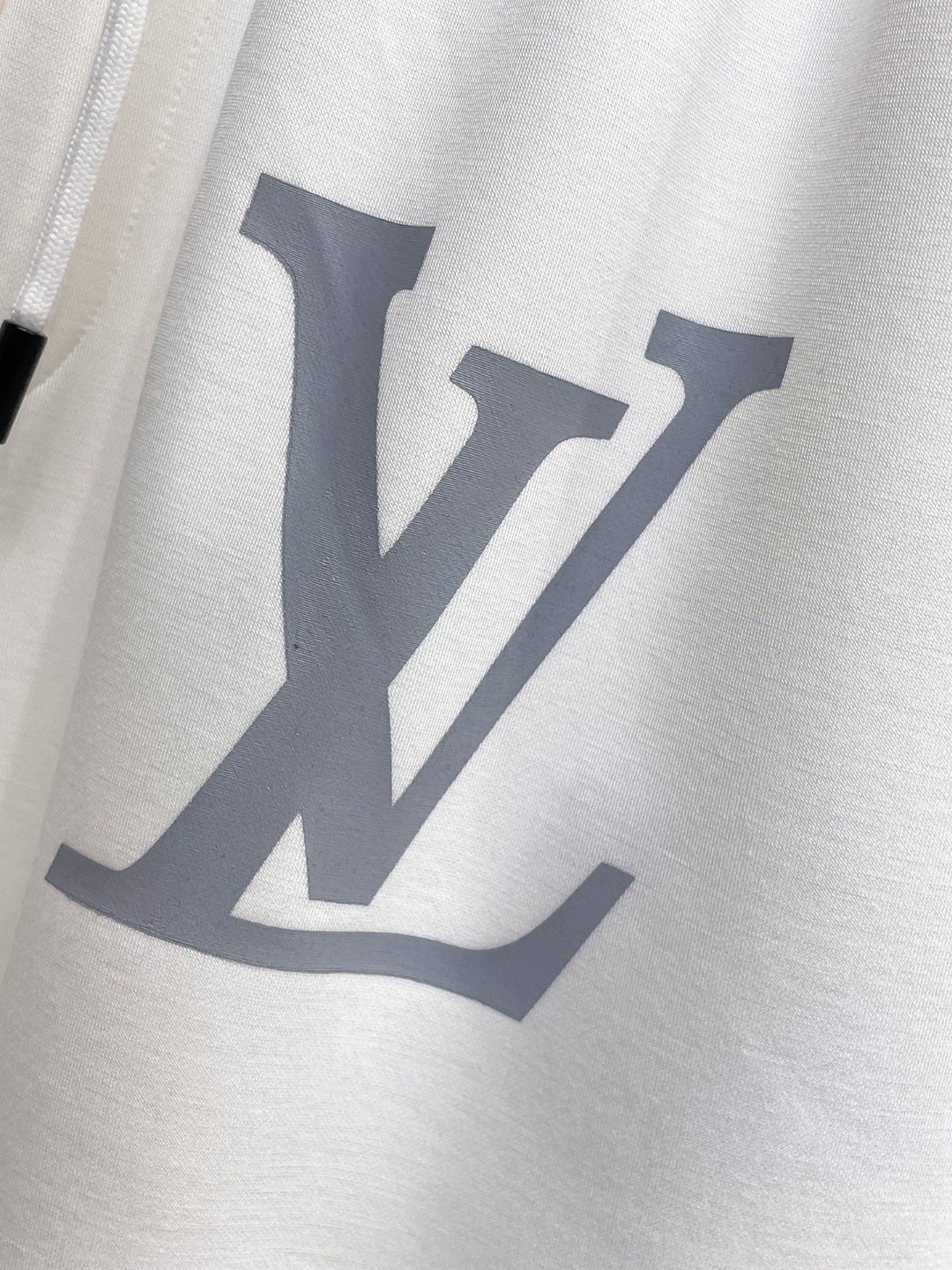 LV原單極簡LOGO短褲 男士抽繩休閒運動五分褲 白色| 9 LV原單極簡LOGO短褲 男士抽繩休閒運動五分褲 白色