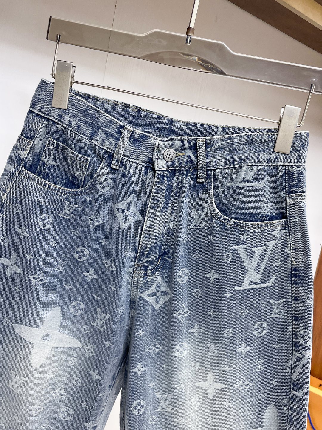LV原單Monogram印花牛仔短褲復古丹寧休閒款| 13 LV原單Monogram印花牛仔短褲復古丹寧休閒款