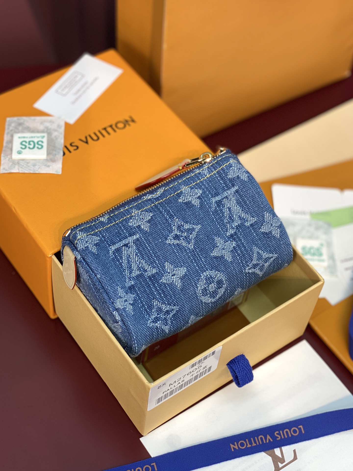 LV高仿Monogram牛仔丹寧零錢包 藍色拉鏈短夾| 14 LV高仿Monogram牛仔丹寧零錢包 藍色拉鏈短夾