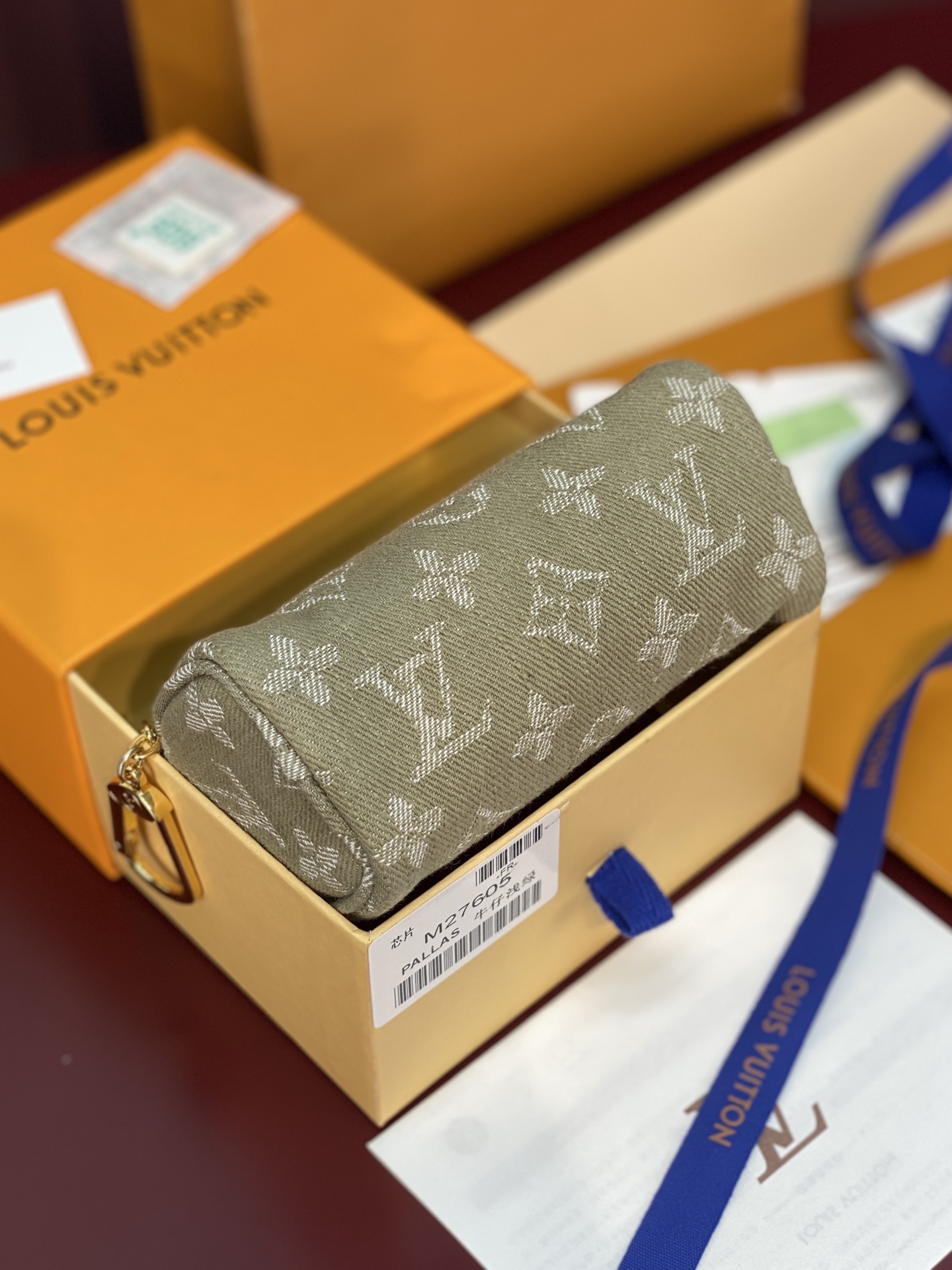 LV一比一Monogram灰色牛仔零錢包 精品拉鏈短夾| 11 LV一比一Monogram灰色牛仔零錢包 精品拉鏈短夾