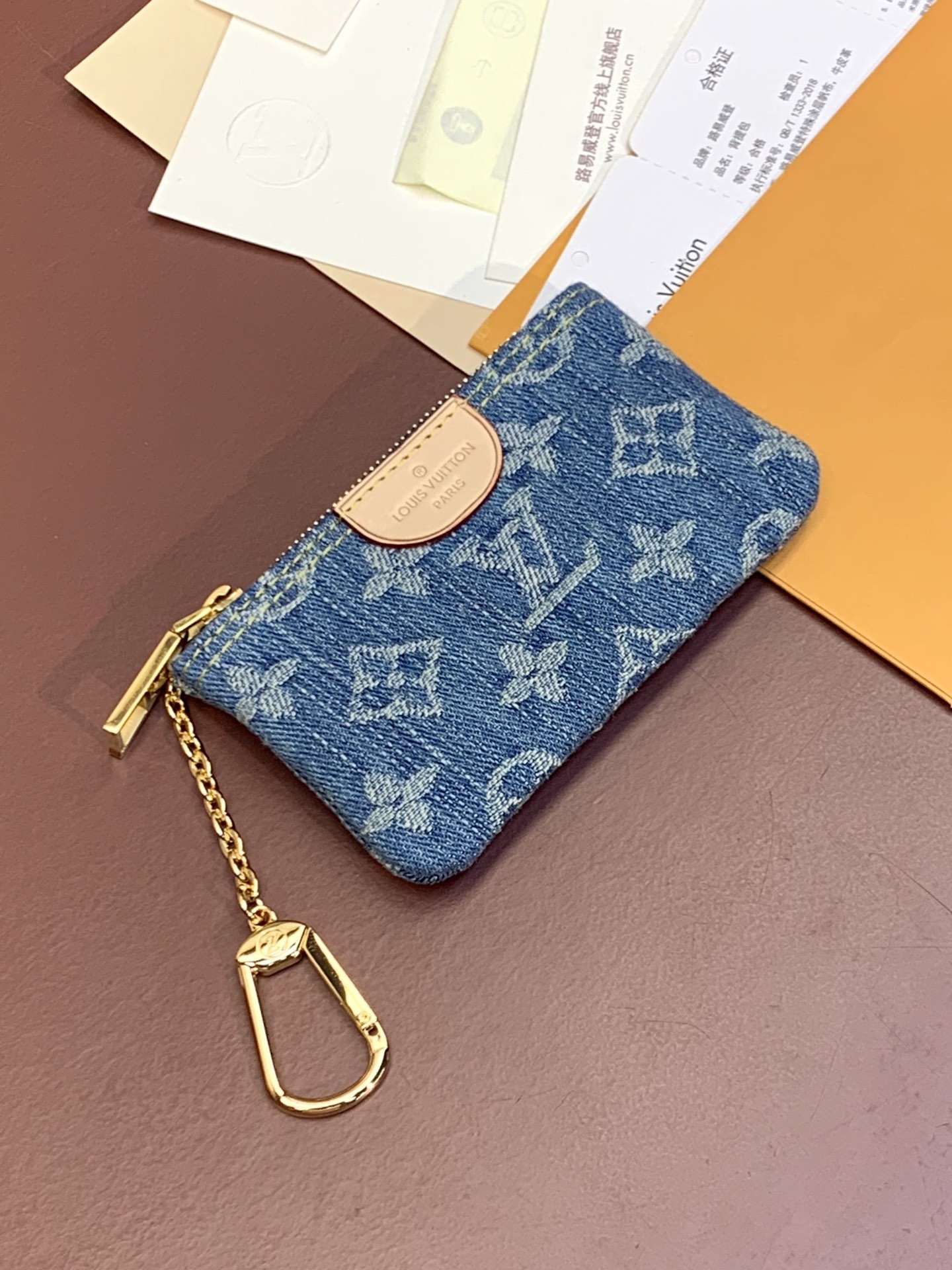 LV高仿丹寧Monogram迷你卡包 藍色掛鏈零錢包| 12 LV高仿丹寧Monogram迷你卡包 藍色掛鏈零錢包