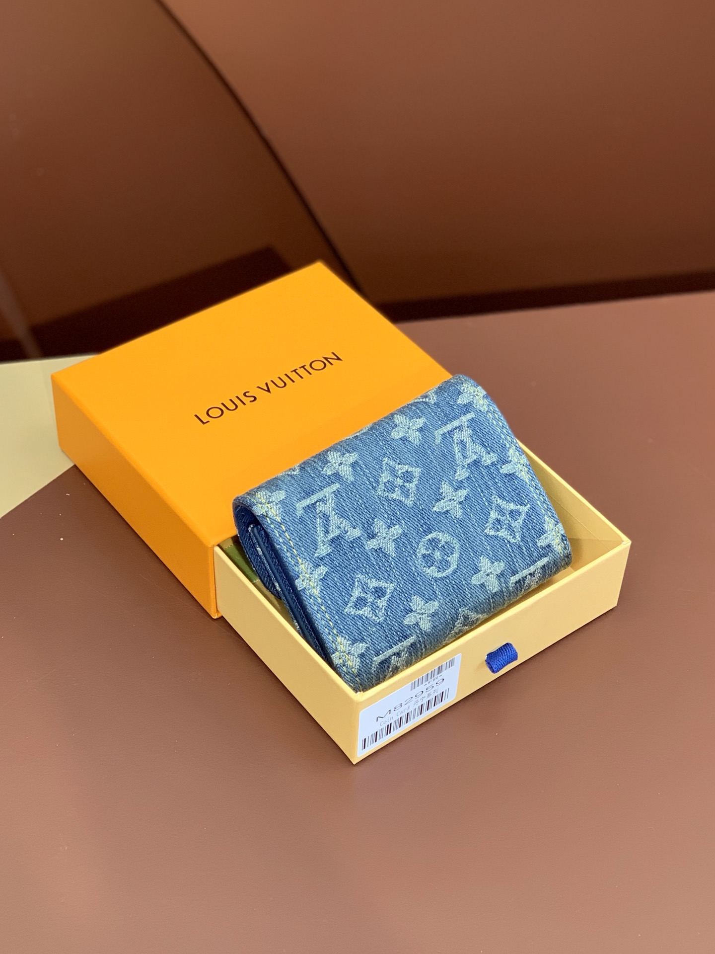 LV一比一丹寧Monogram翻蓋短夾 藍色金扣女款| 14 LV一比一丹寧Monogram翻蓋短夾 藍色金扣女款