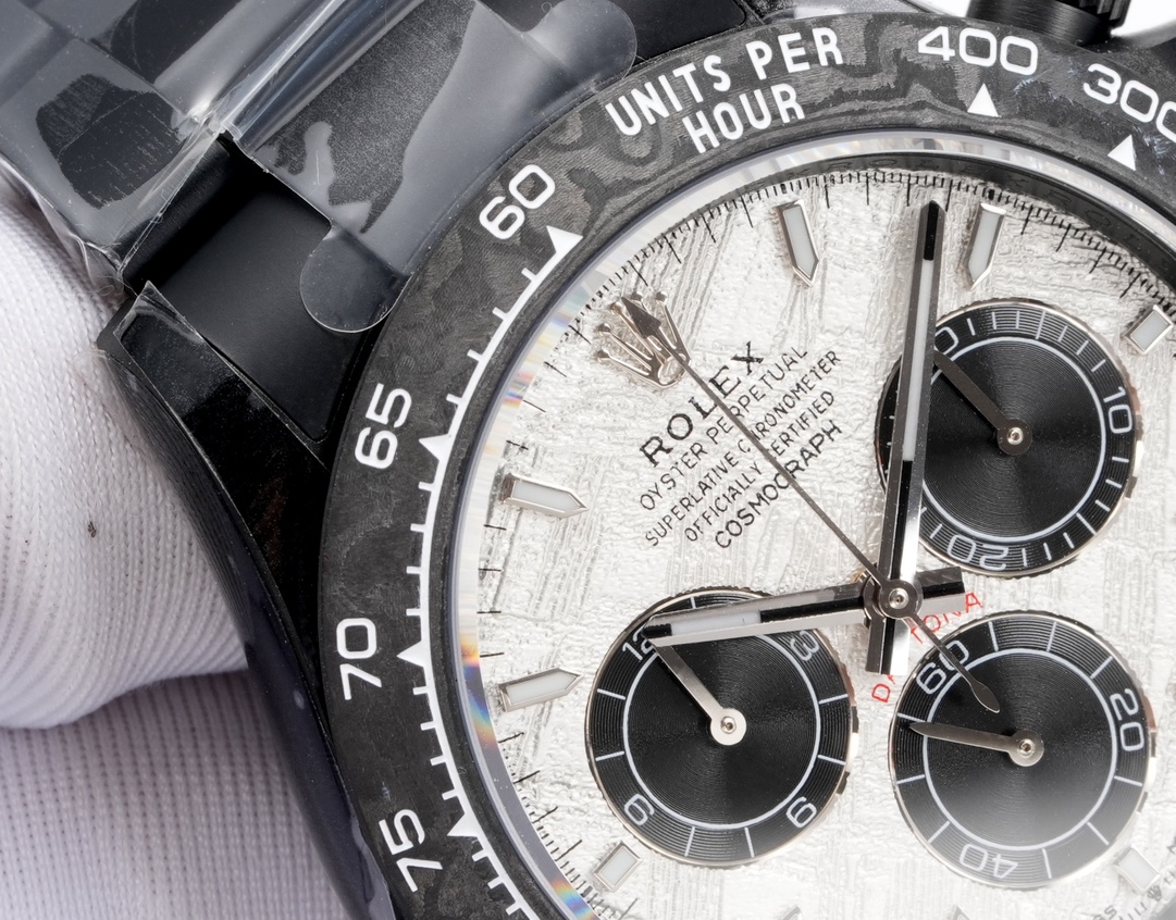 Rolex 高仿 Daytona灰面碳纖維計時腕錶 黑色運動款| 9 Rolex 高仿 Daytona灰面碳纖維計時腕錶 黑色運動款