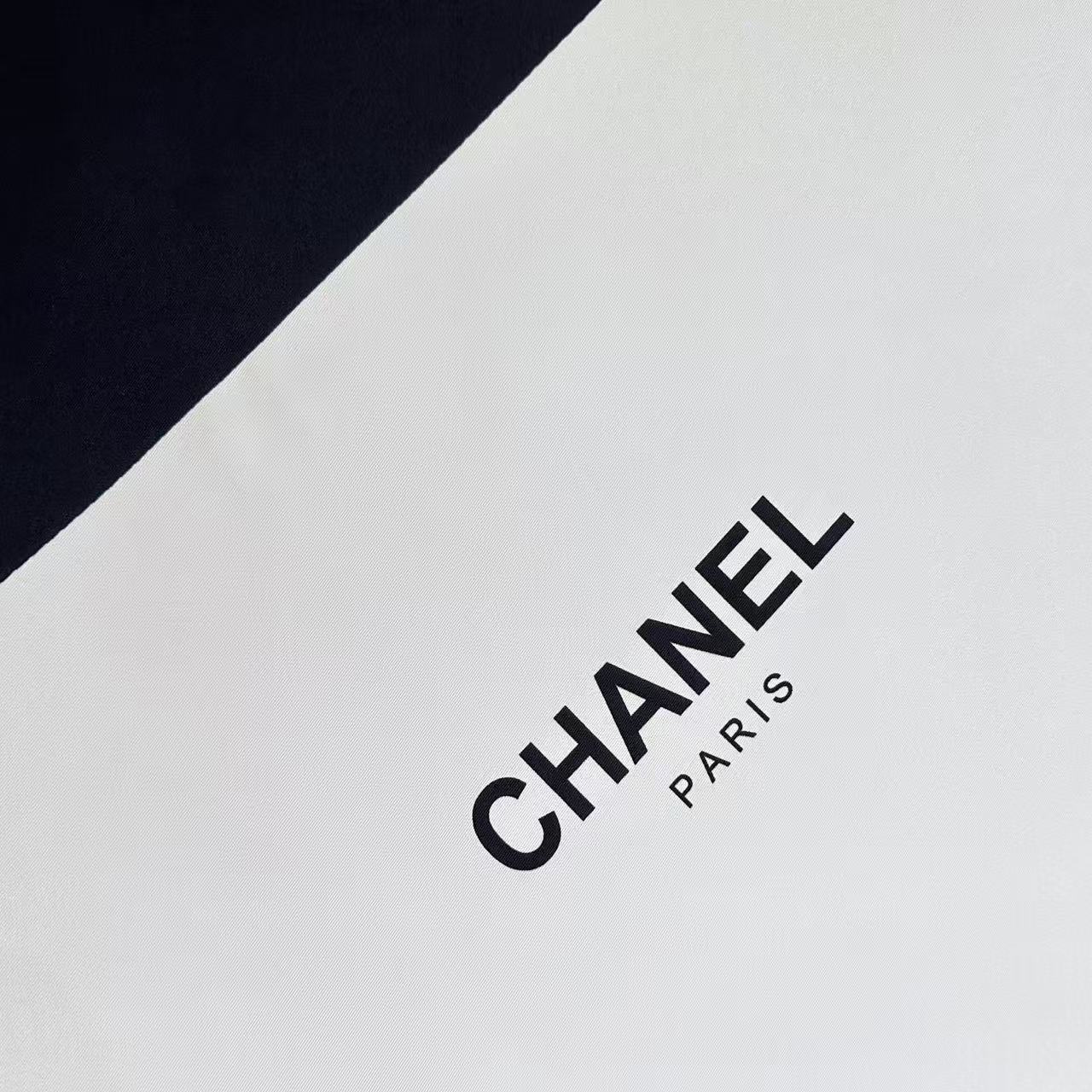 Chanel三色拼接絲巾女 原單高級質感圍巾 A貨百搭時尚配件| 9 Chanel三色拼接絲巾女 原單高級質感圍巾 A貨百搭時尚配件