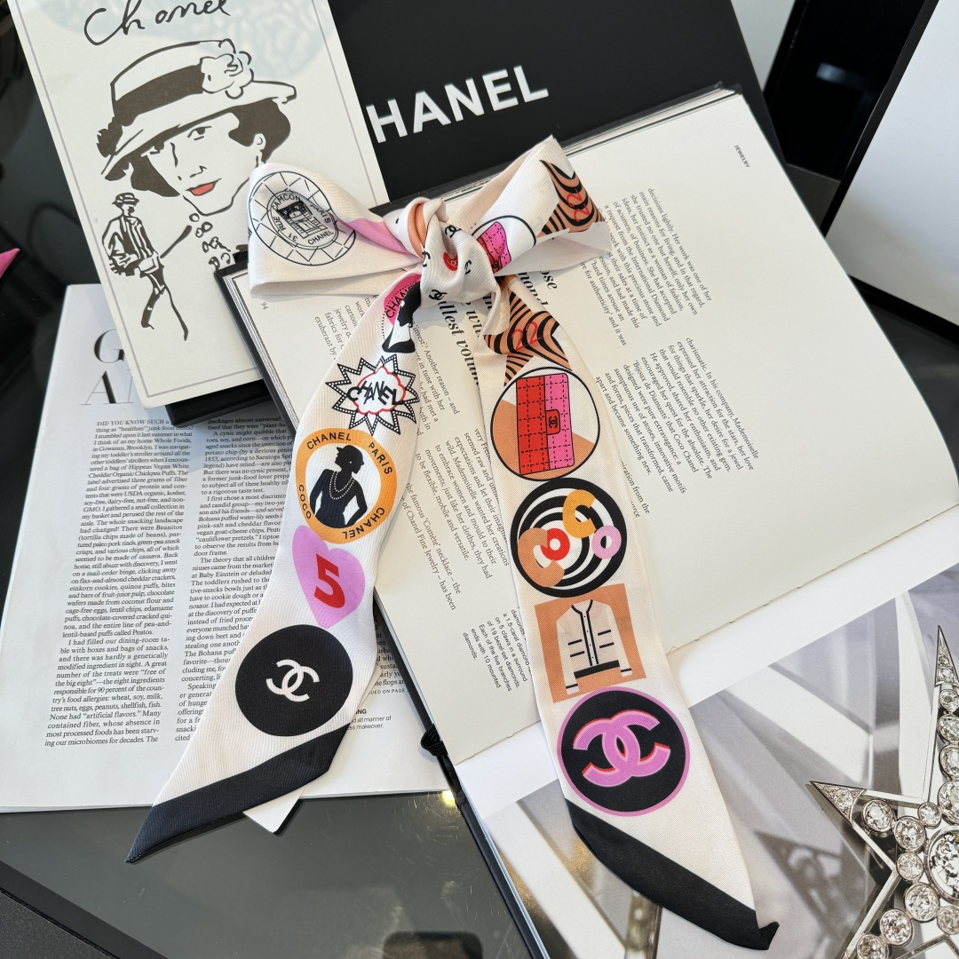 Chanel彩色圖騰細長絲巾女 高仿高級感髮帶 一比一百搭圍巾| 14 Chanel彩色圖騰細長絲巾女 高仿高級感髮帶 一比一百搭圍巾
