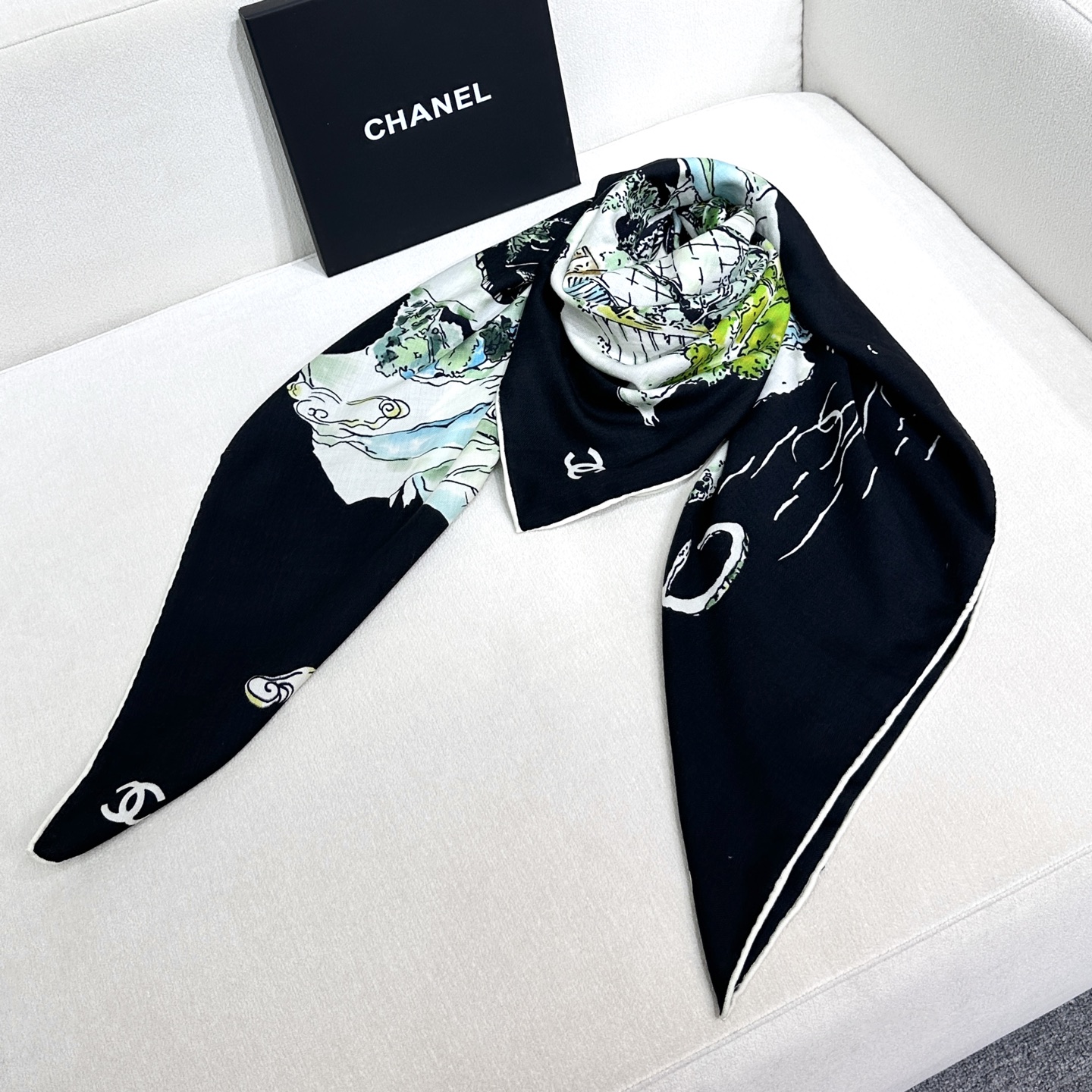 Chanel深色山水絲巾女 原單高級感圍巾 A貨大尺寸百搭披肩