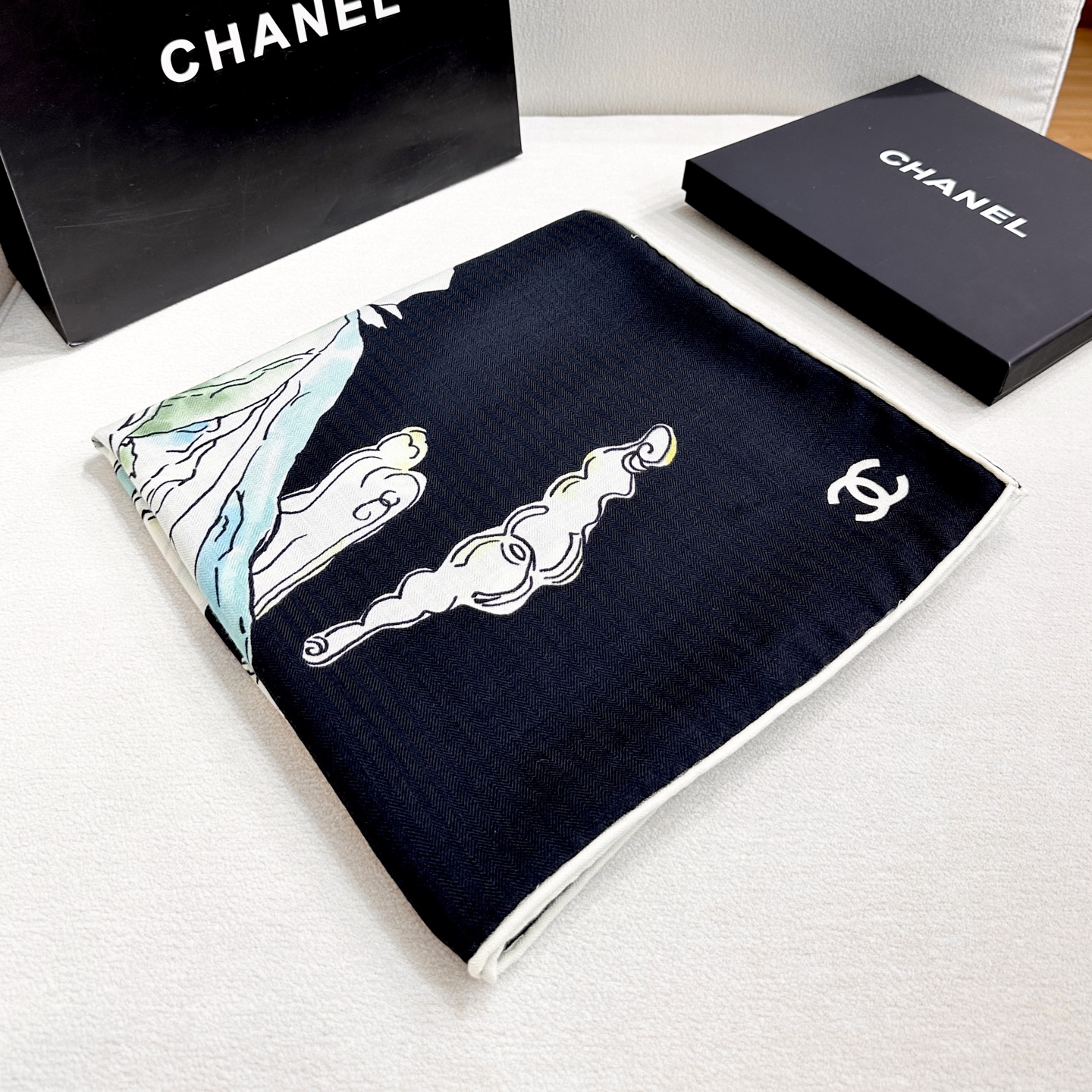 Chanel深色山水絲巾女 原單高級感圍巾 A貨大尺寸百搭披肩