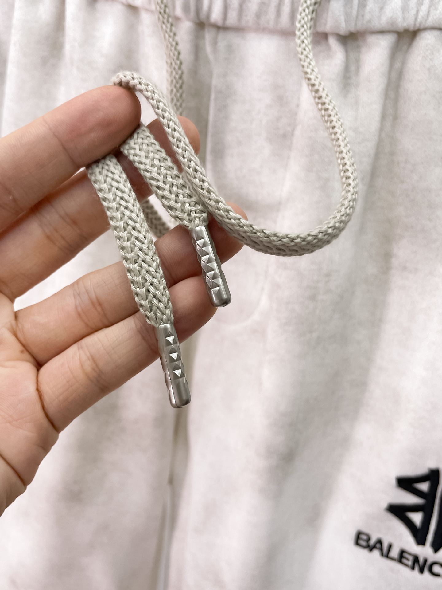 Balenciaga A貨 男款運動短褲 側條紋設計 寬鬆百搭款| 17 Balenciaga A貨 男款運動短褲 側條紋設計 寬鬆百搭款