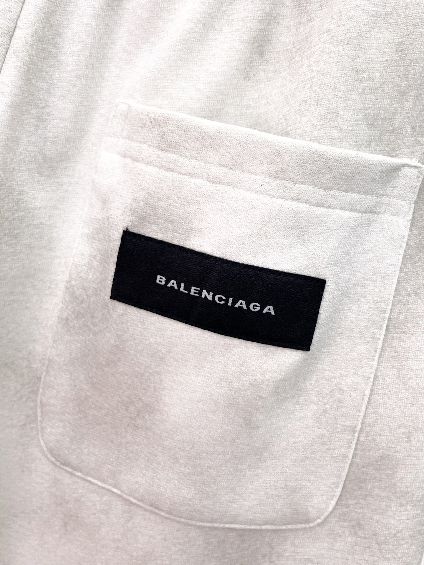 Balenciaga 高仿 男款短褲 雲紋水洗設計 寬鬆休閒百搭款