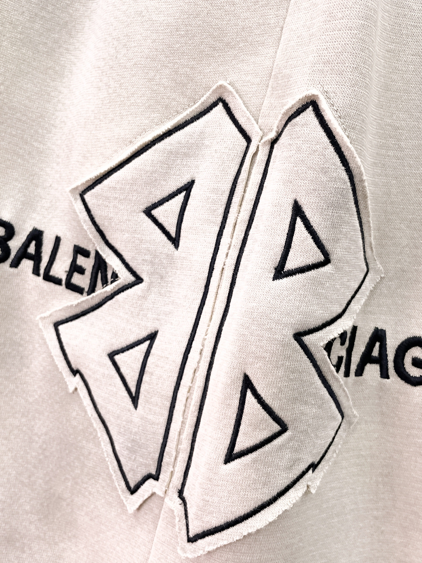 Balenciaga 一比一 男款短褲 大字母Logo設計 水洗質感休閒款| 17 Balenciaga 一比一 男款短褲 大字母Logo設計 水洗質感休閒款