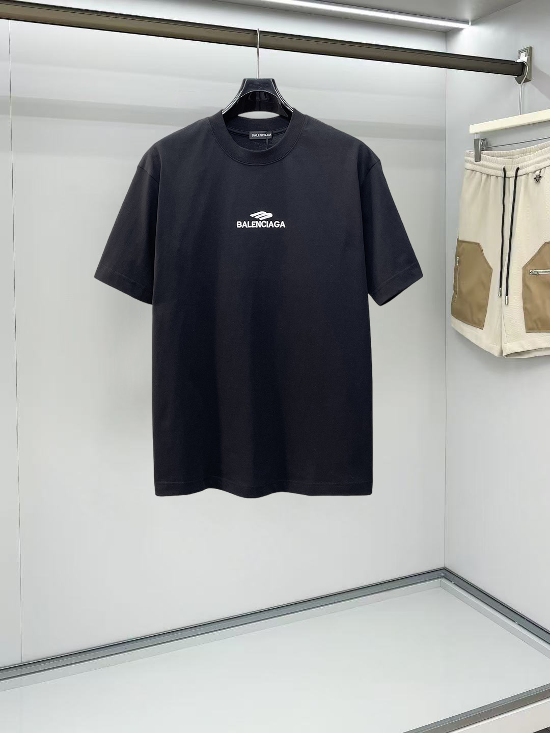 Balenciaga 原單 男款短袖T恤 小字母Logo設計 百搭休閒款