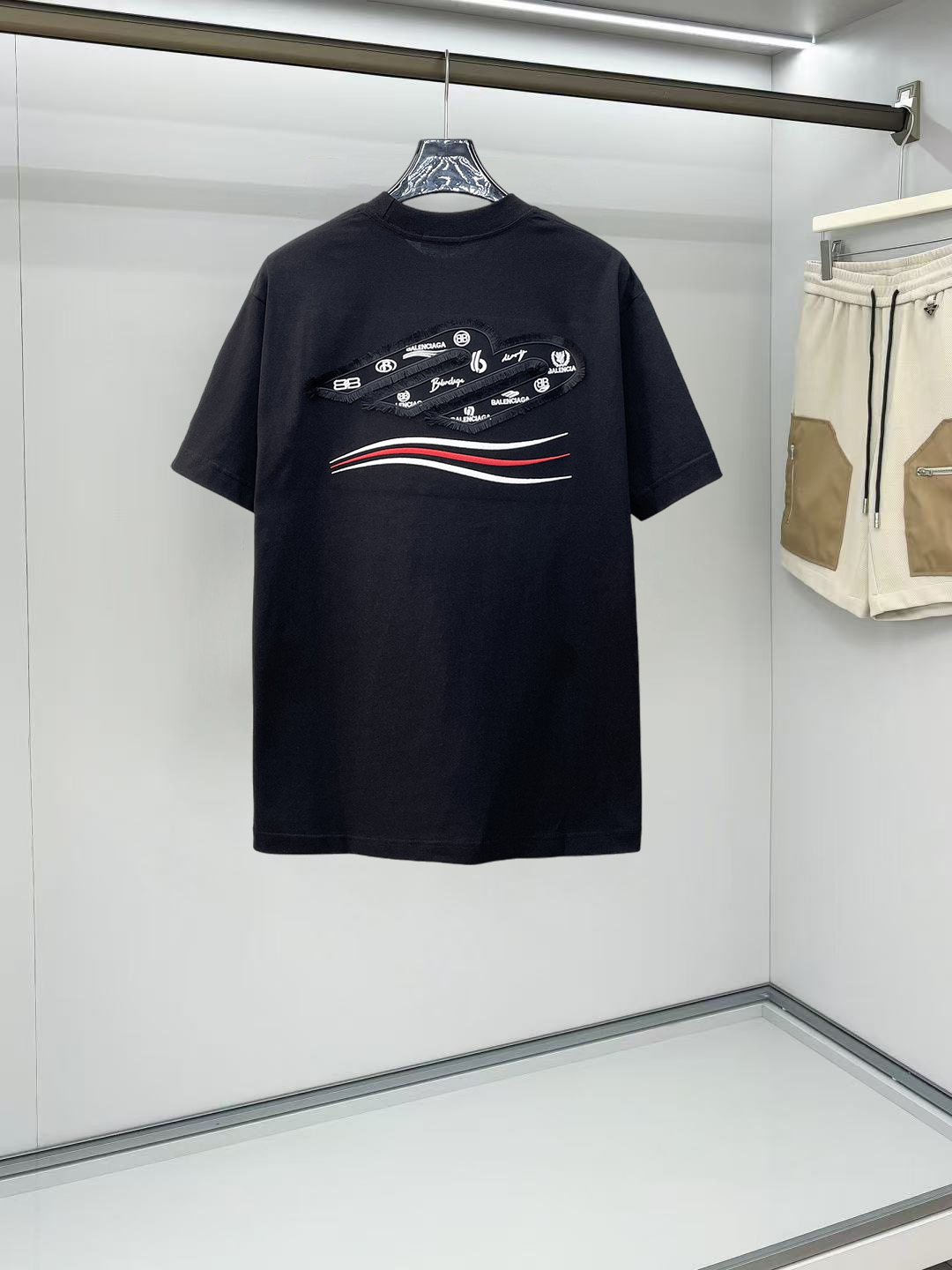 Balenciaga 原單 男款短袖T恤 小字母Logo設計 百搭休閒款| 14 Balenciaga 原單 男款短袖T恤 小字母Logo設計 百搭休閒款
