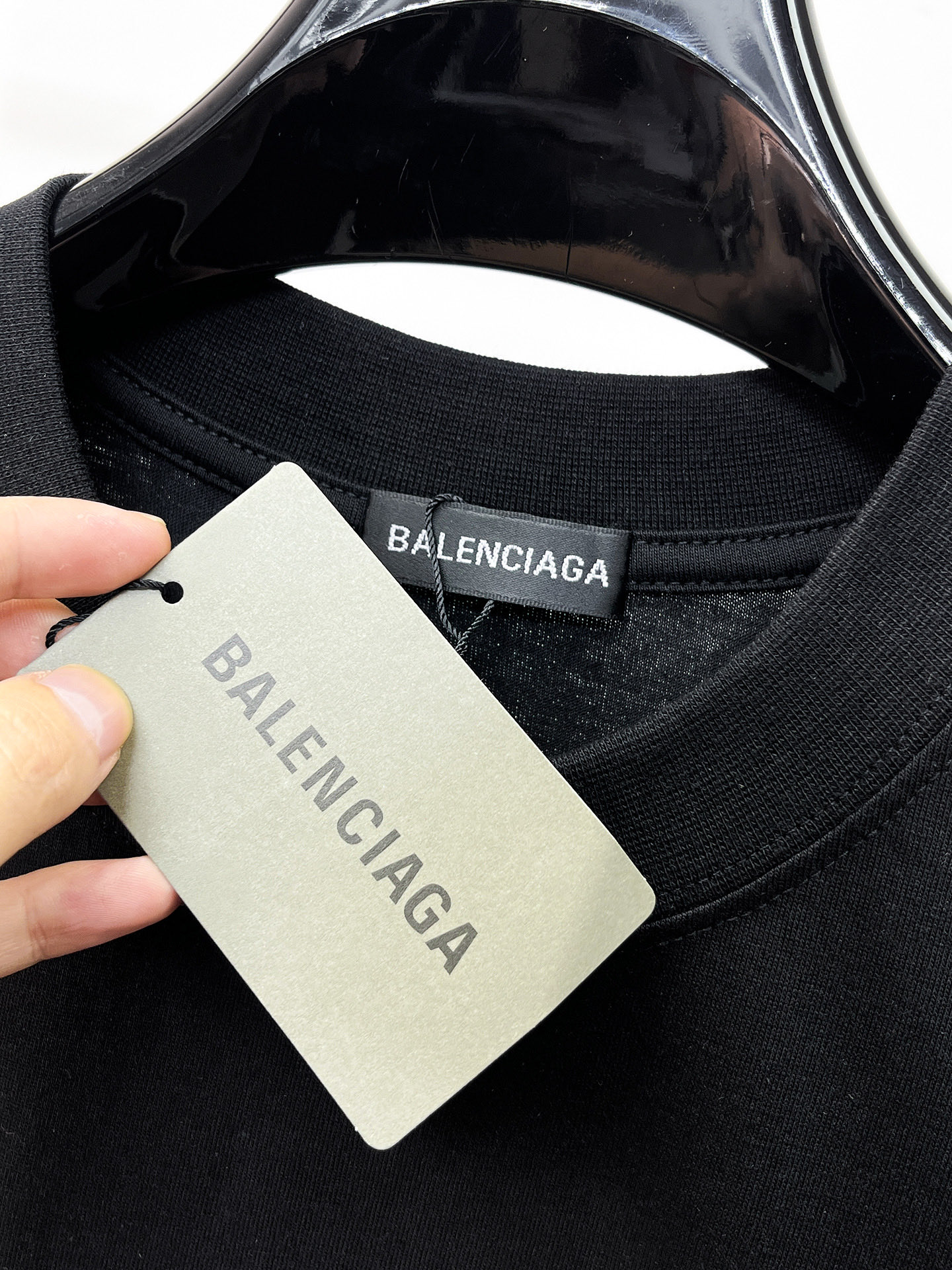 Balenciaga 原單 男款短袖T恤 小字母Logo設計 百搭休閒款| 9 Balenciaga 原單 男款短袖T恤 小字母Logo設計 百搭休閒款