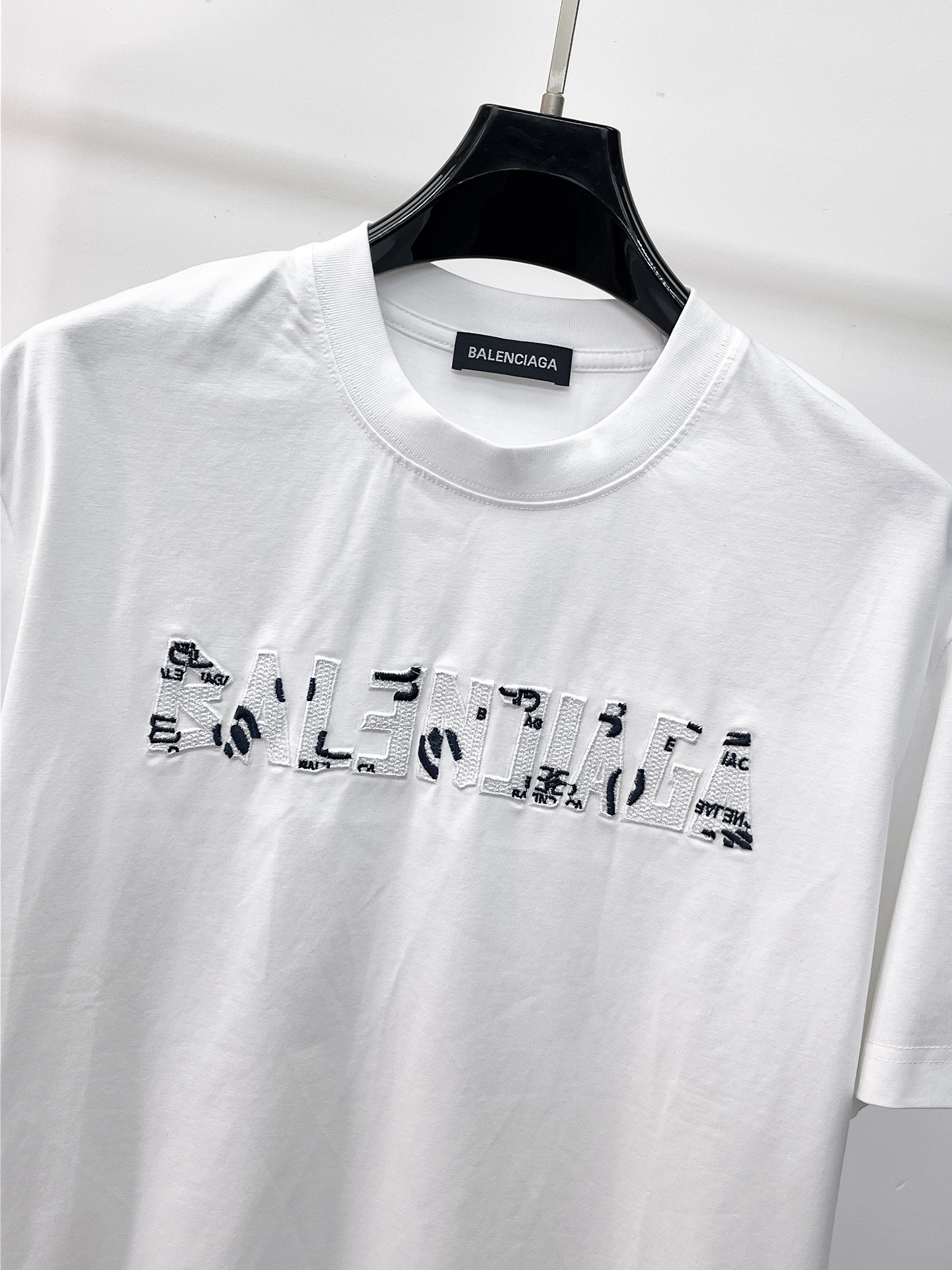 Balenciaga 高仿 男款短袖T恤 拼接Logo設計 潮流百搭款| 13 Balenciaga 高仿 男款短袖T恤 拼接Logo設計 潮流百搭款
