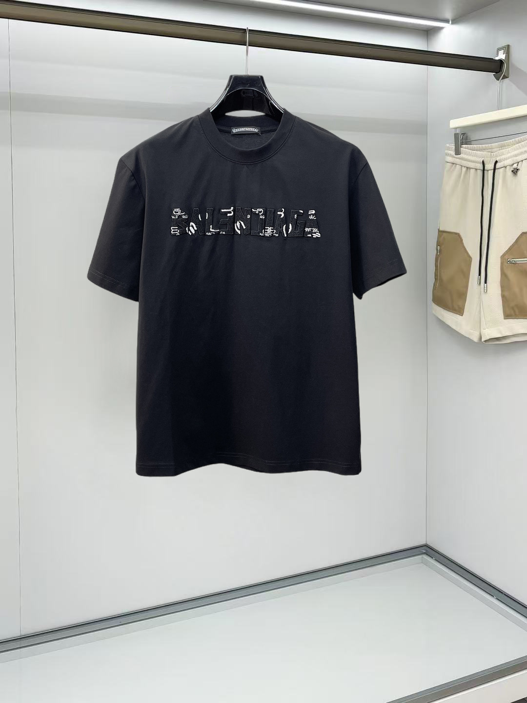 Balenciaga 高仿 男款 拼接刺繡短袖T恤 潮流百搭設計款