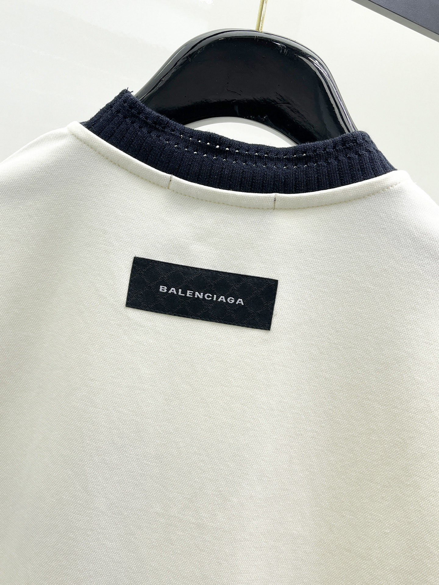 Balenciaga 復刻 男款 刺繡多Logo短袖T恤 潮流百搭設計款| 12 Balenciaga 復刻 男款 刺繡多Logo短袖T恤 潮流百搭設計款
