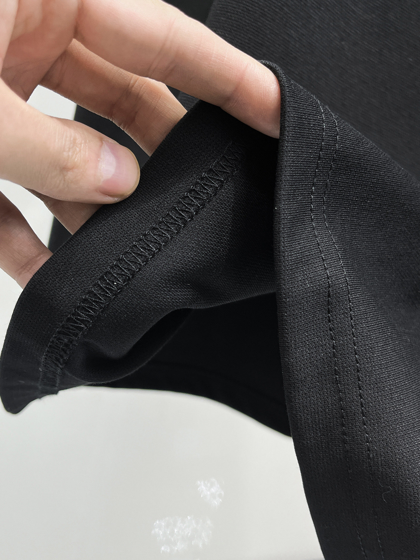 Balenciaga 原單 男款 重工刺繡Logo短袖T恤 高級感街頭風| 7 Balenciaga 原單 男款 重工刺繡Logo短袖T恤 高級感街頭風