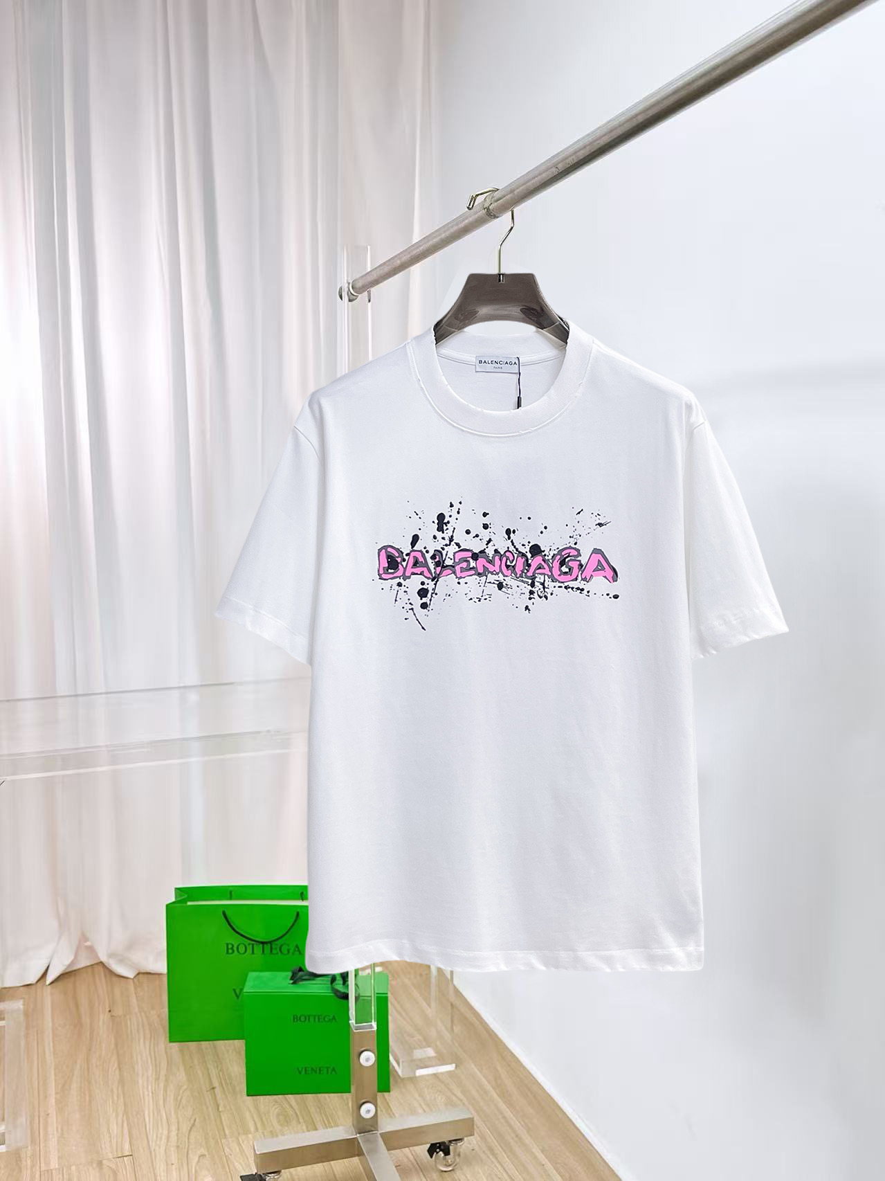 Balenciaga 一比一 男款塗鴉LOGO印花短袖T恤 潮流百搭款