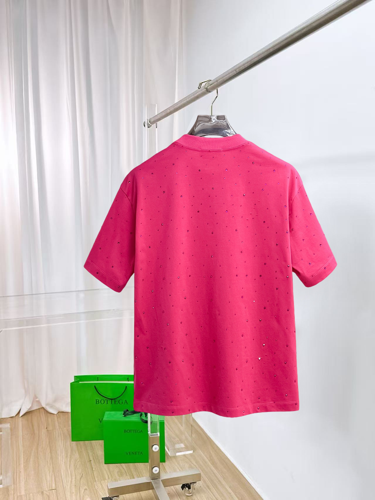 Balenciaga A貨 男款滿版鑽石裝飾短袖T恤 高端時尚款| 14 Balenciaga A貨 男款滿版鑽石裝飾短袖T恤 高端時尚款