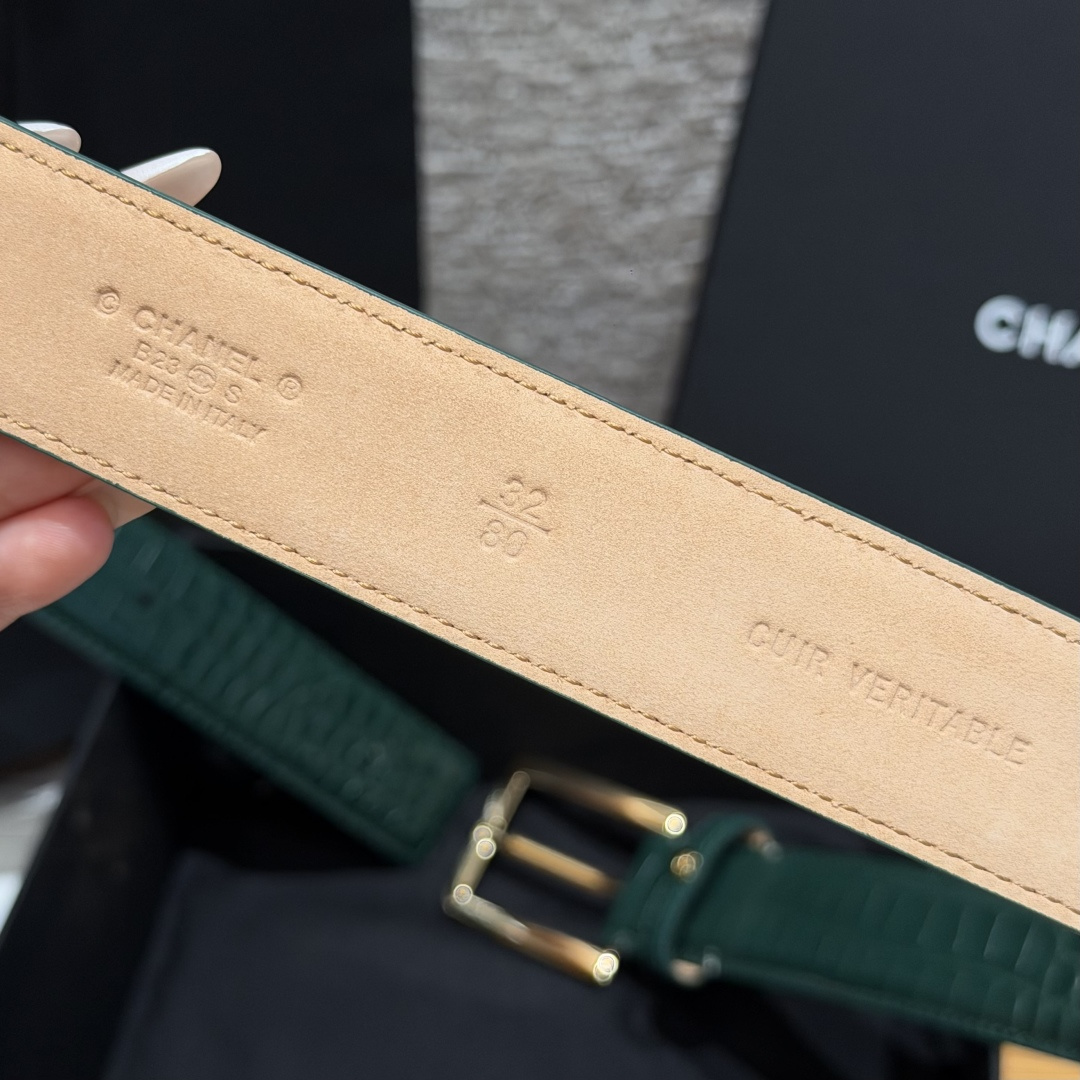 Chanel 原單 女款綠色鱷魚紋皮帶 方扣腰帶 輕奢氣質款| 7 Chanel 原單 女款綠色鱷魚紋皮帶 方扣腰帶 輕奢氣質款