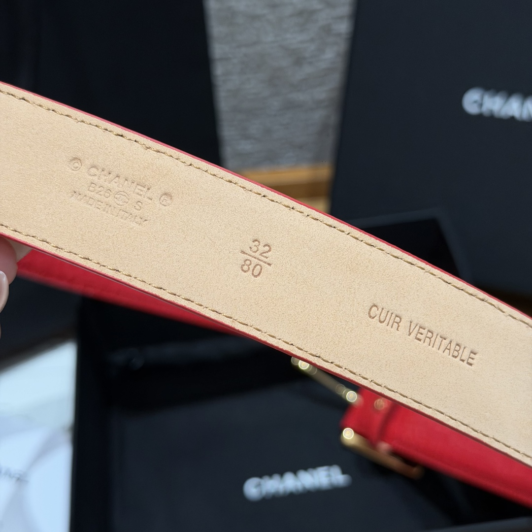 Chanel A貨 女款紅色鱷魚紋皮帶 金屬方扣腰帶 百搭時尚款| 8 Chanel A貨 女款紅色鱷魚紋皮帶 金屬方扣腰帶 百搭時尚款