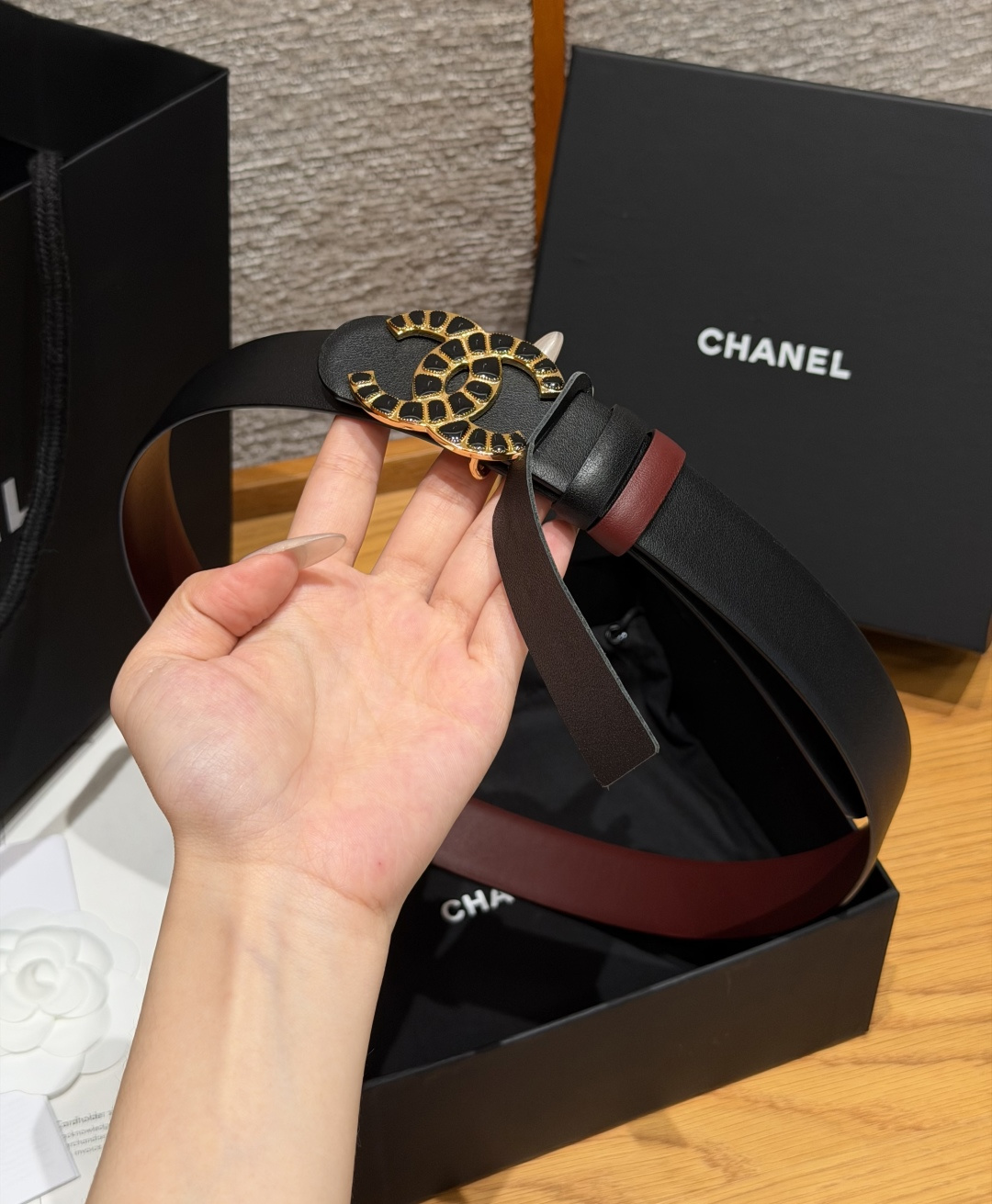 Chanel 原單 女款雙C水鑽珍珠扣皮帶 酒紅色腰帶 氣質名媛款| 11 Chanel 原單 女款雙C水鑽珍珠扣皮帶 酒紅色腰帶 氣質名媛款