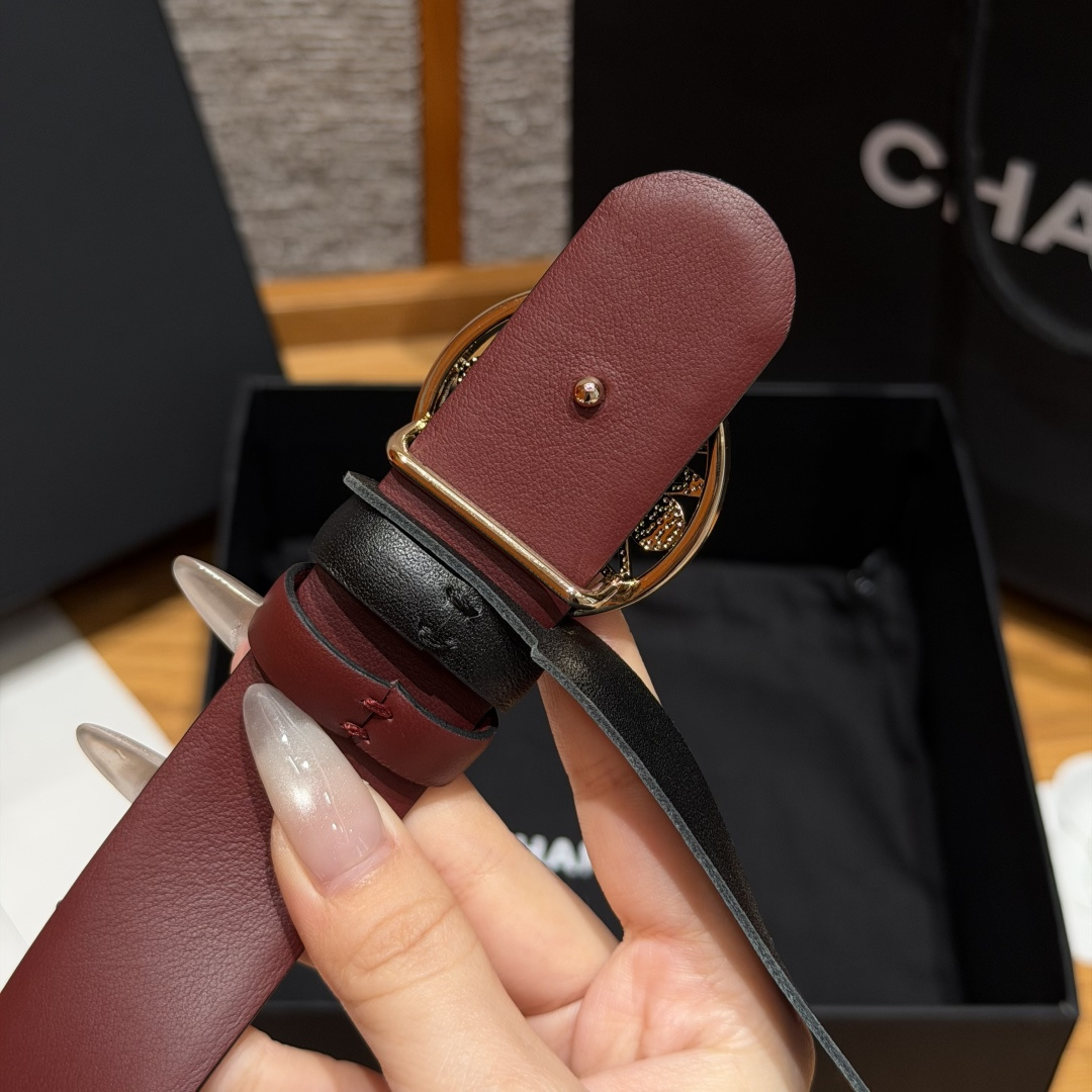 Chanel 一比一 女款珍珠雙C圓扣皮帶 黑色百搭腰帶 經典精品款| 10 Chanel 一比一 女款珍珠雙C圓扣皮帶 黑色百搭腰帶 經典精品款