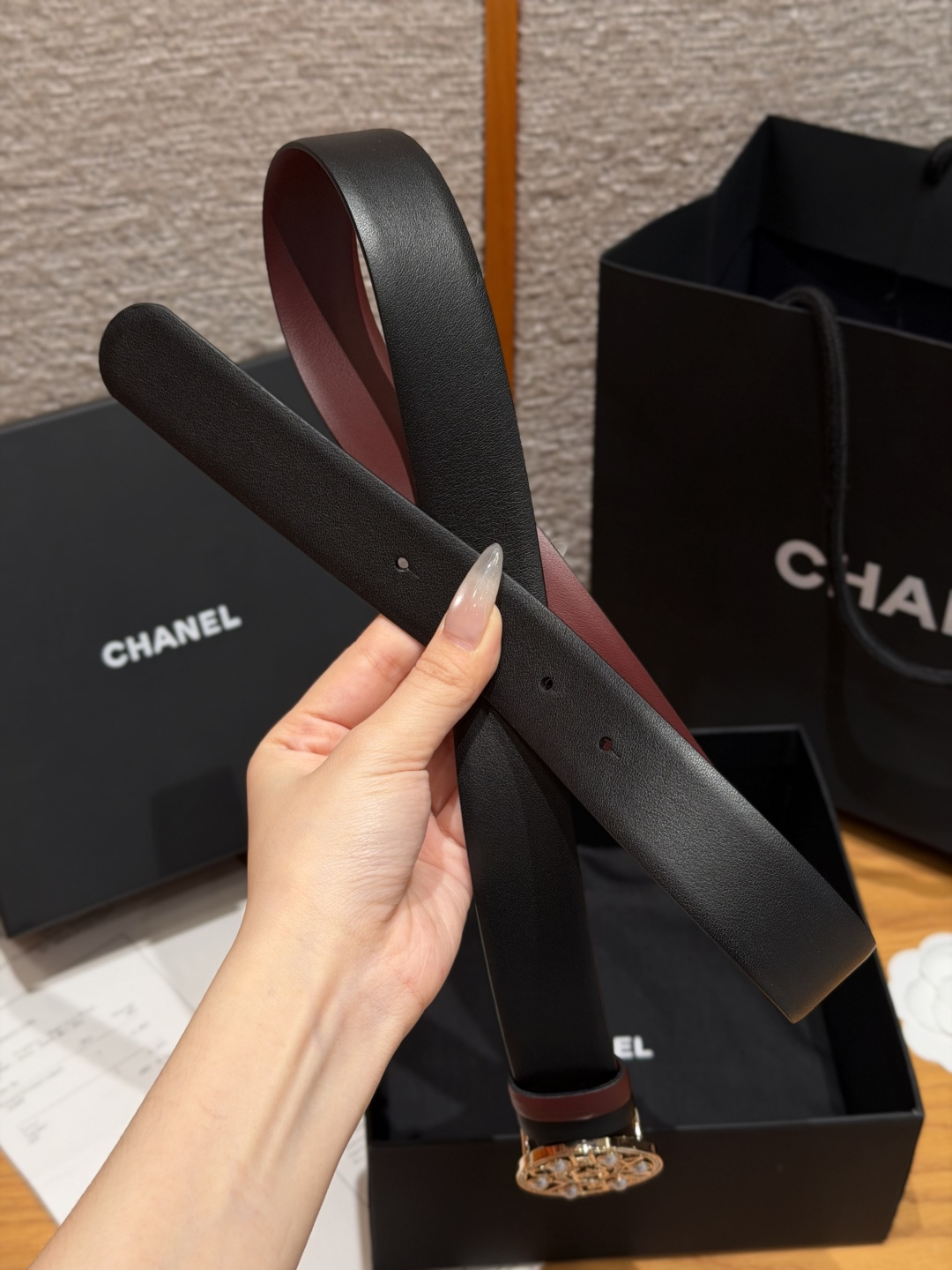 Chanel 一比一 女款珍珠雙C圓扣皮帶 黑色百搭腰帶 經典精品款| 7 Chanel 一比一 女款珍珠雙C圓扣皮帶 黑色百搭腰帶 經典精品款