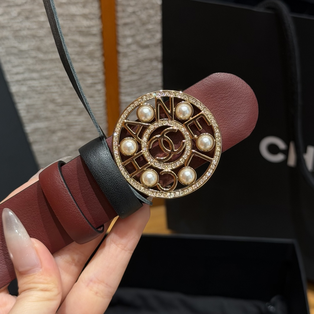 Chanel 高仿 女款珍珠雙C圓扣皮帶 酒紅色時尚腰帶 名媛風款| 11 Chanel 高仿 女款珍珠雙C圓扣皮帶 酒紅色時尚腰帶 名媛風款