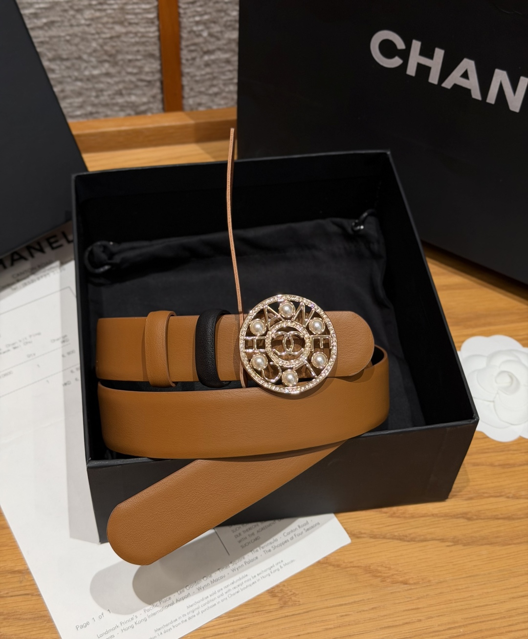 Chanel 一比一珍珠圓形Logo雙面牛皮時尚皮帶咖啡色| 14 Chanel 一比一珍珠圓形Logo雙面牛皮時尚皮帶咖啡色