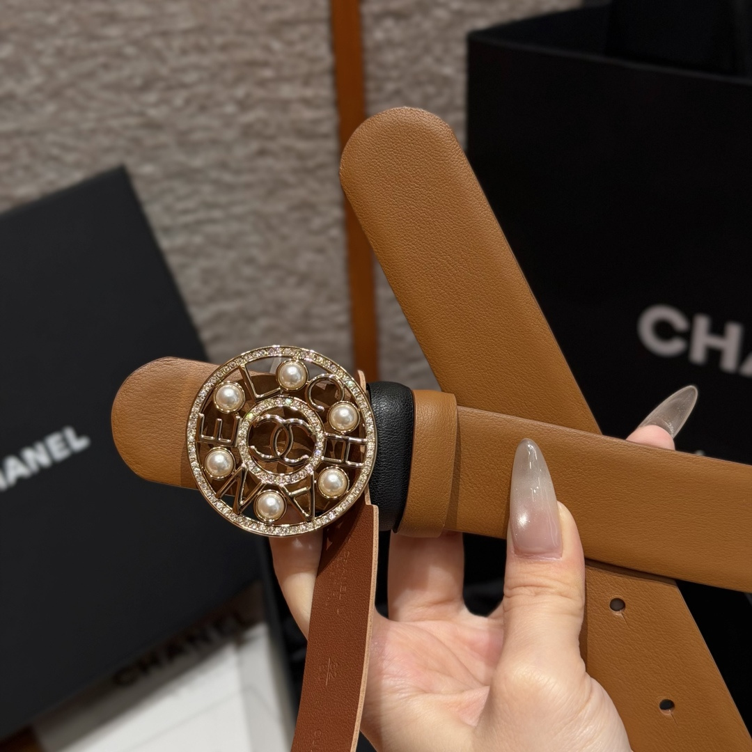 Chanel 一比一珍珠圓形Logo雙面牛皮時尚皮帶咖啡色| 12 Chanel 一比一珍珠圓形Logo雙面牛皮時尚皮帶咖啡色