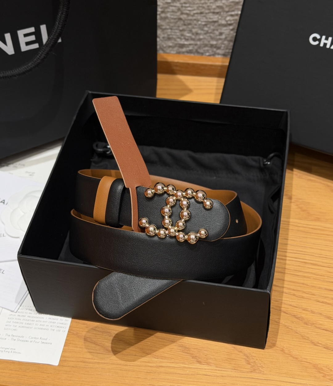Chanel 原單金屬球珠CC雙色皮革時尚皮帶黑棕色| 12 Chanel 原單金屬球珠CC雙色皮革時尚皮帶黑棕色