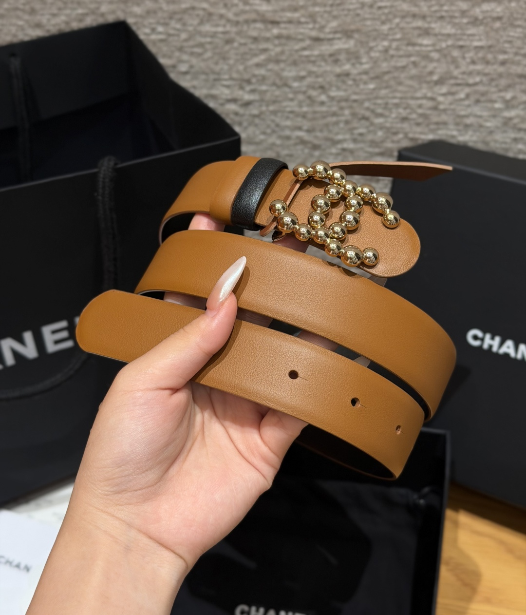 Chanel 高仿金屬球珠CC扣雙色牛皮皮帶焦糖色| 12 Chanel 高仿金屬球珠CC扣雙色牛皮皮帶焦糖色