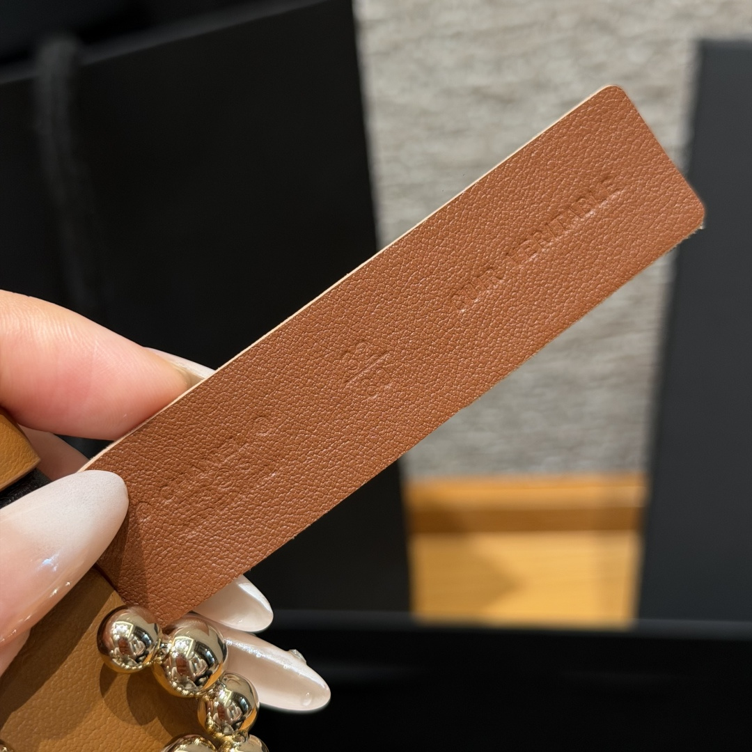 Chanel 高仿金屬球珠CC扣雙色牛皮皮帶焦糖色| 9 Chanel 高仿金屬球珠CC扣雙色牛皮皮帶焦糖色