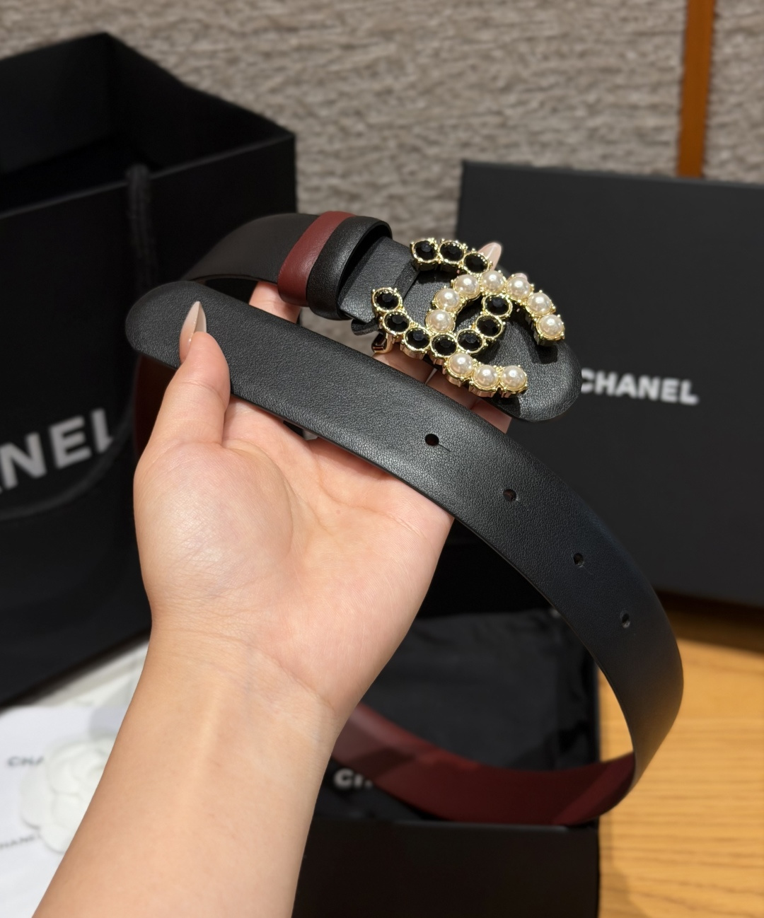 Chanel A貨珍珠黑寶石雙色CC扣牛皮皮帶黑色| 11 Chanel A貨珍珠黑寶石雙色CC扣牛皮皮帶黑色