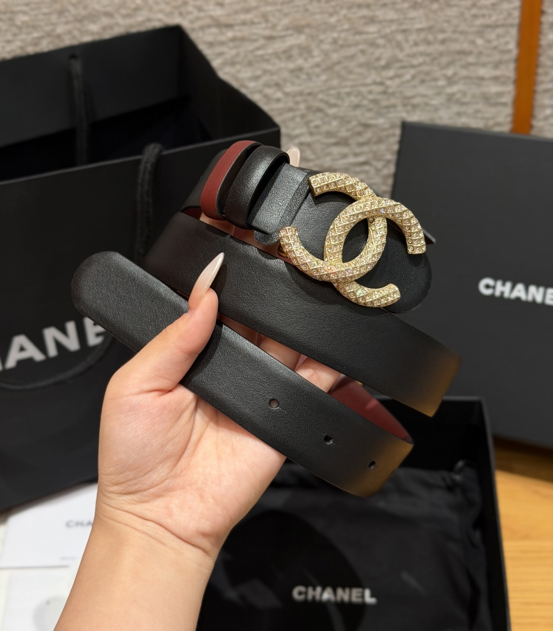 Chanel高仿滿鑽雙C雙面牛皮女士皮帶| 12 Chanel高仿滿鑽雙C雙面牛皮女士皮帶