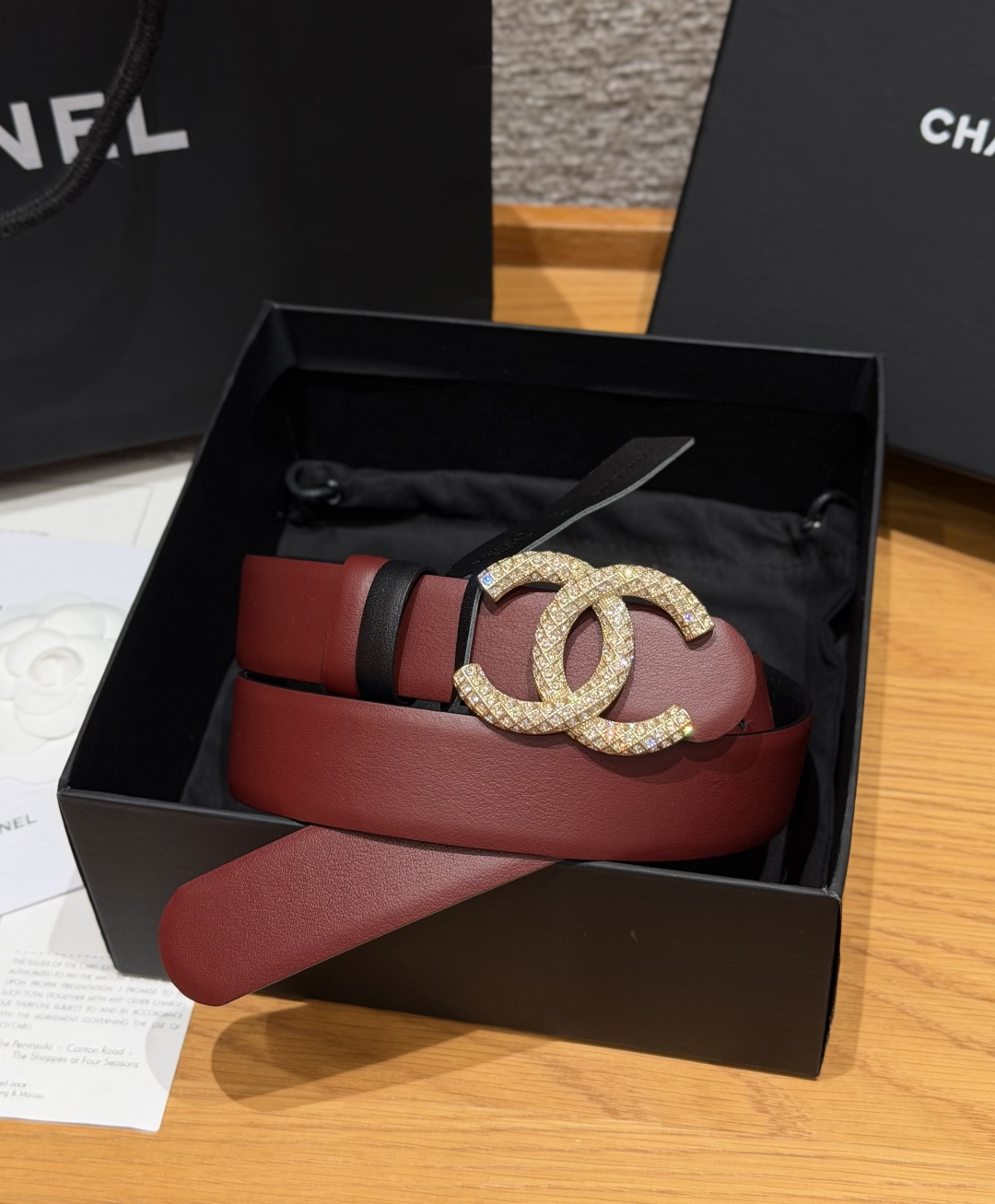 Chanel一比一酒紅雙面滿鑽雙C精品皮帶