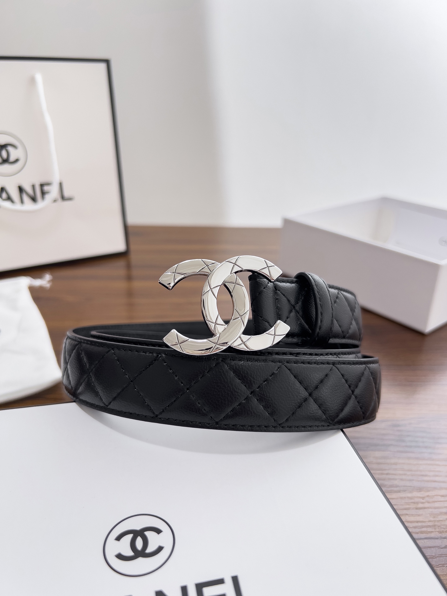 Chanel高仿菱格紋牛皮雙C女士精品腰帶| 3 Chanel高仿菱格紋牛皮雙C女士精品腰帶