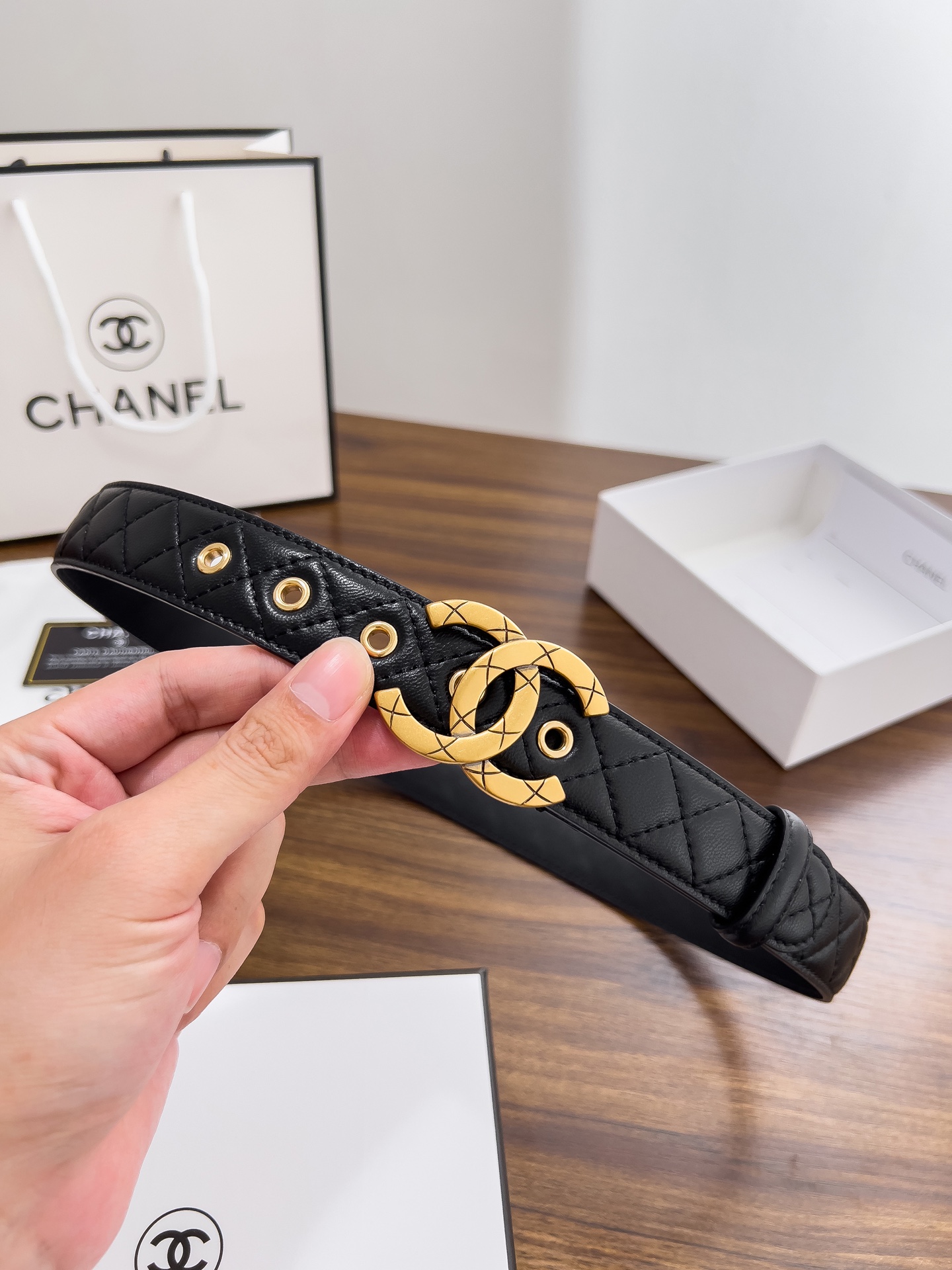 Chanel高仿菱格紋雙C金扣女士牛皮皮帶