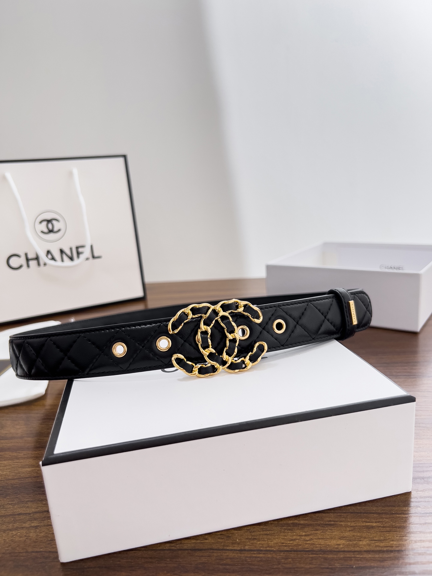 ChanelA貨金色皮穿鍊雙C女士精品腰帶| 10 ChanelA貨金色皮穿鍊雙C女士精品腰帶
