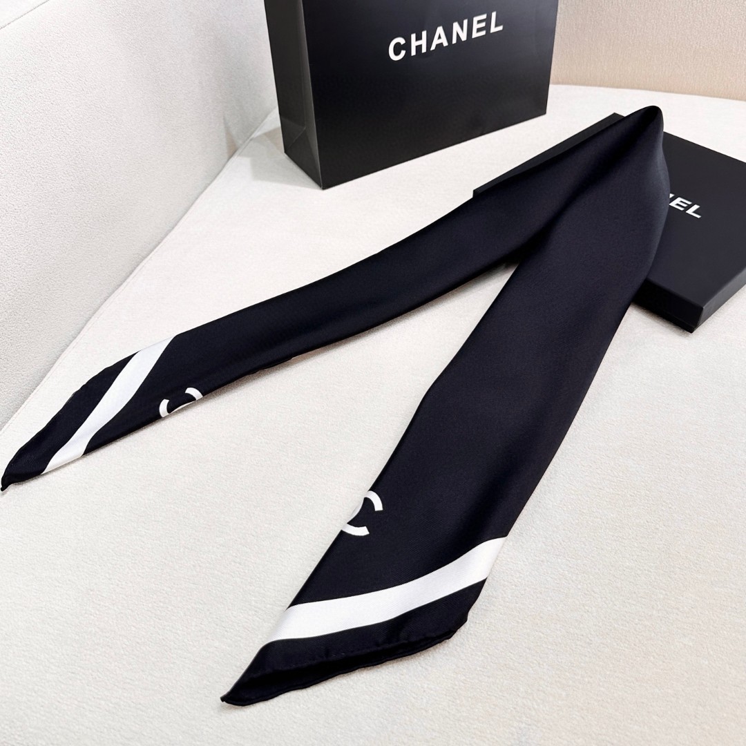 Chanel A貨絲巾 黑白經典Logo方巾 百搭氣質披肩 通勤穿搭必備| 12 Chanel A貨絲巾 黑白經典Logo方巾 百搭氣質披肩 通勤穿搭必備