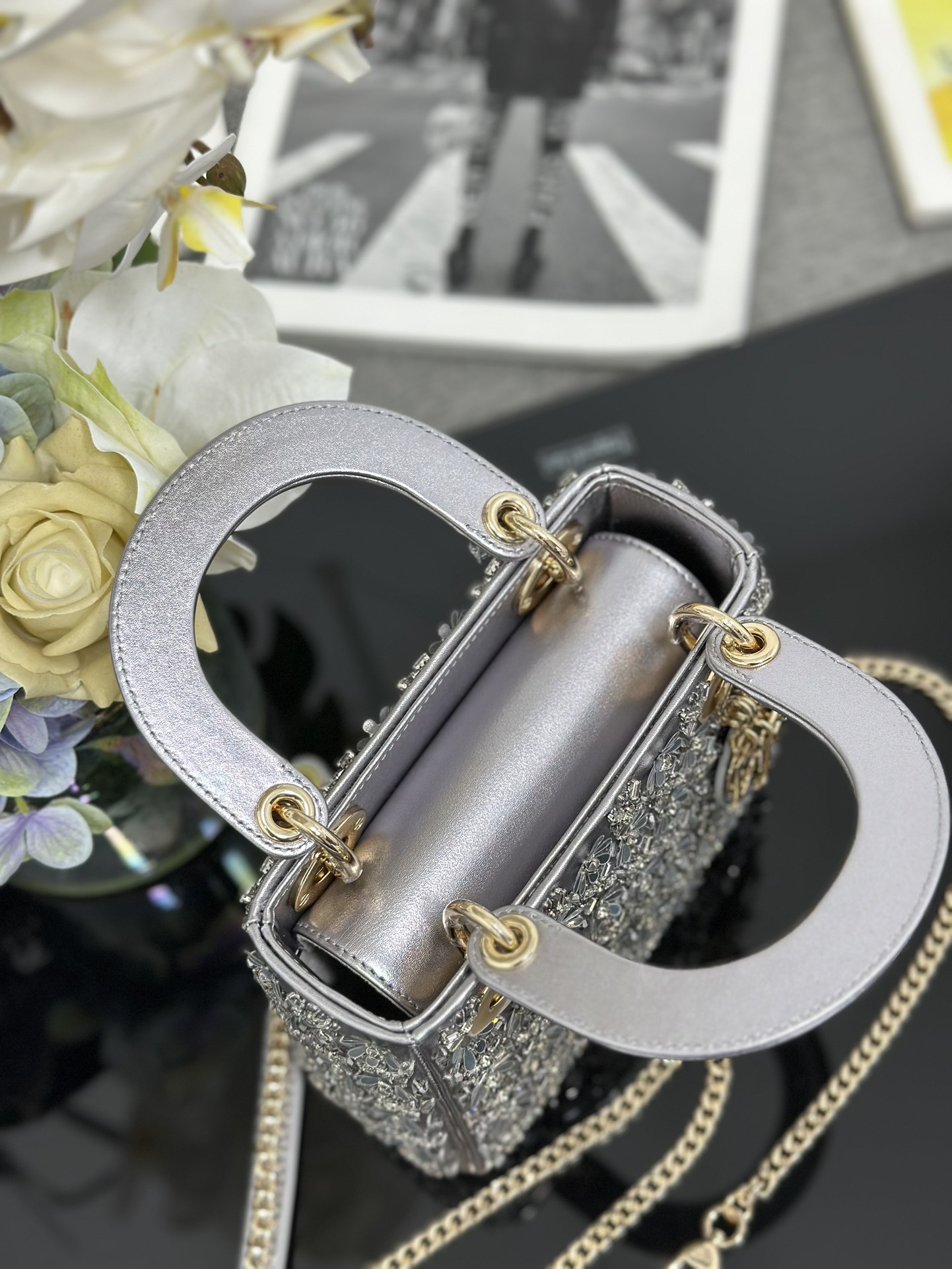 Dior 高仿 女款 Lady 花卉鏤空水鑽手提包 奢華宴會款| 9 Dior 高仿 女款 Lady 花卉鏤空水鑽手提包 奢華宴會款