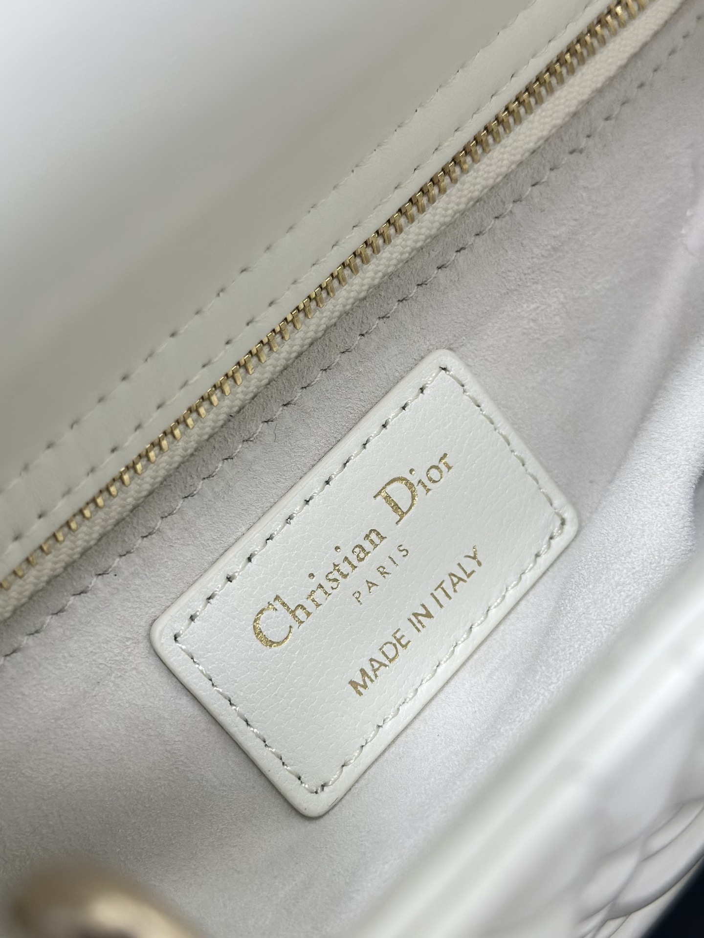 Dior 高仿 女款 Lady 白色藤格紋手提包 經典百搭款